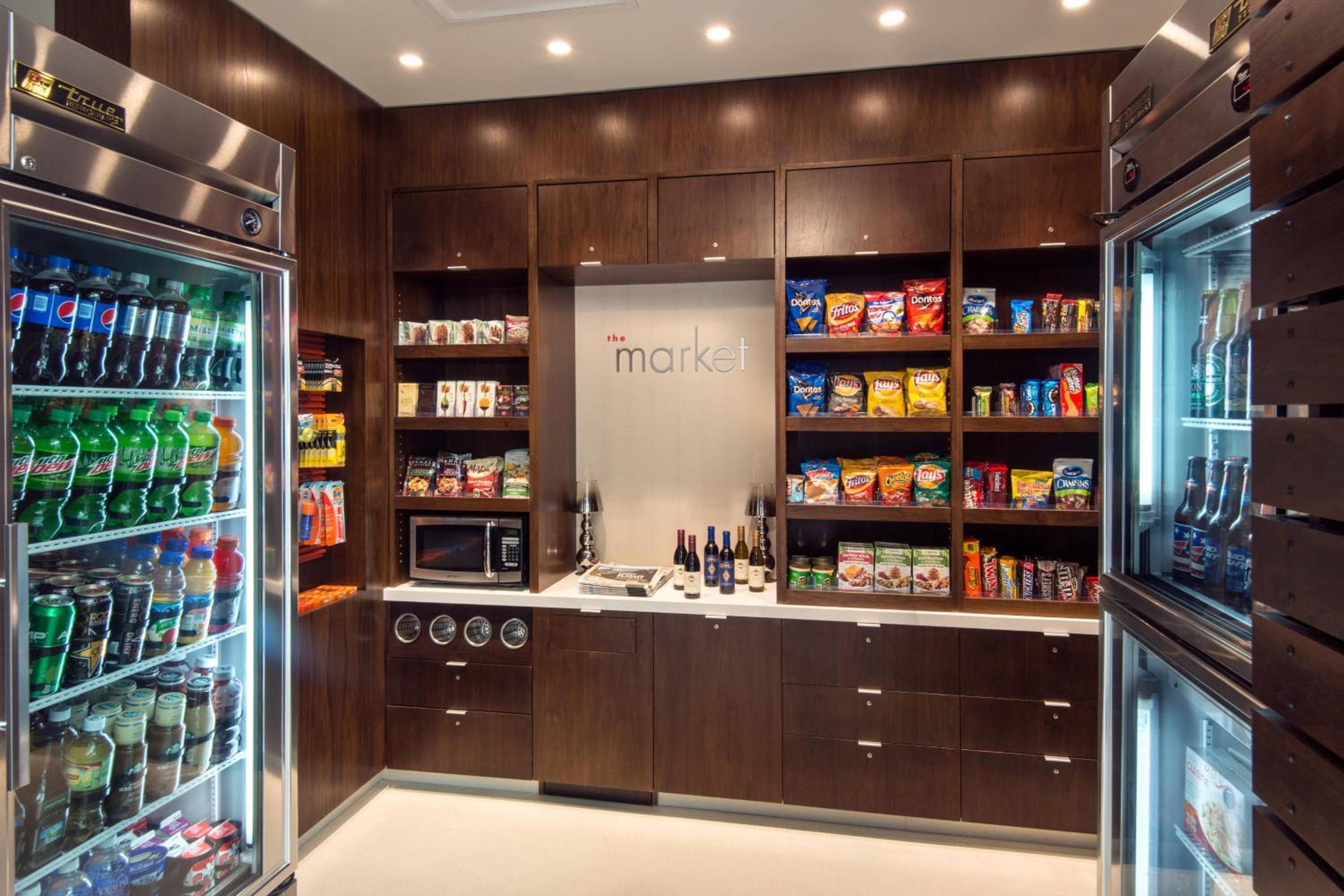 Courtyard by Marriott Los Angeles L.A. LIVE — 13