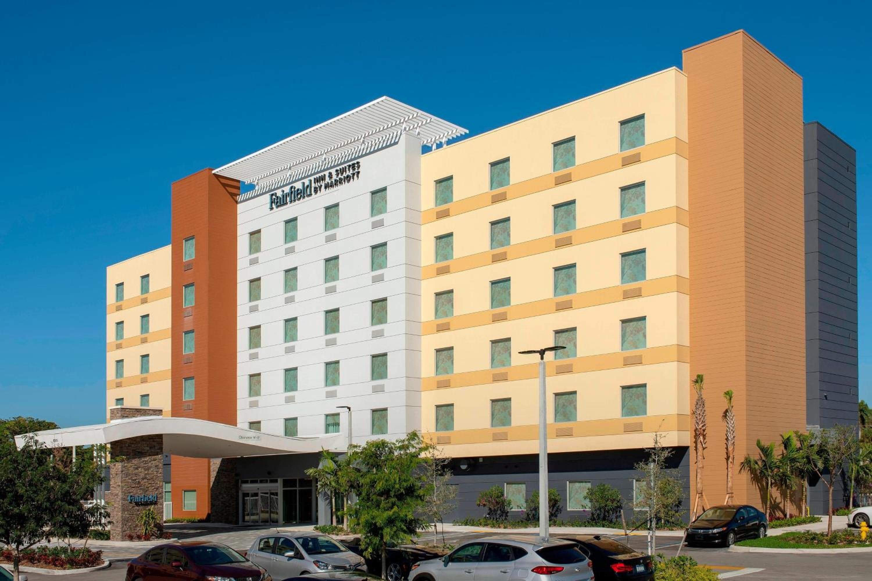 Fairfield Inn & Suites by Marriott Miami Airport West/Doral — 1
