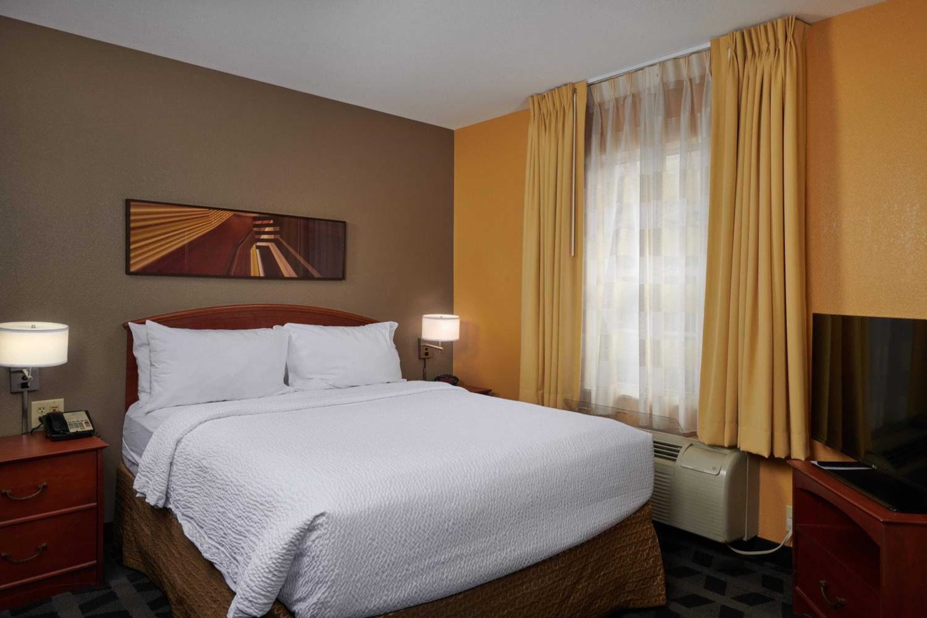 TownePlace Suites Tampa Norte I-75 Fletcher — 19