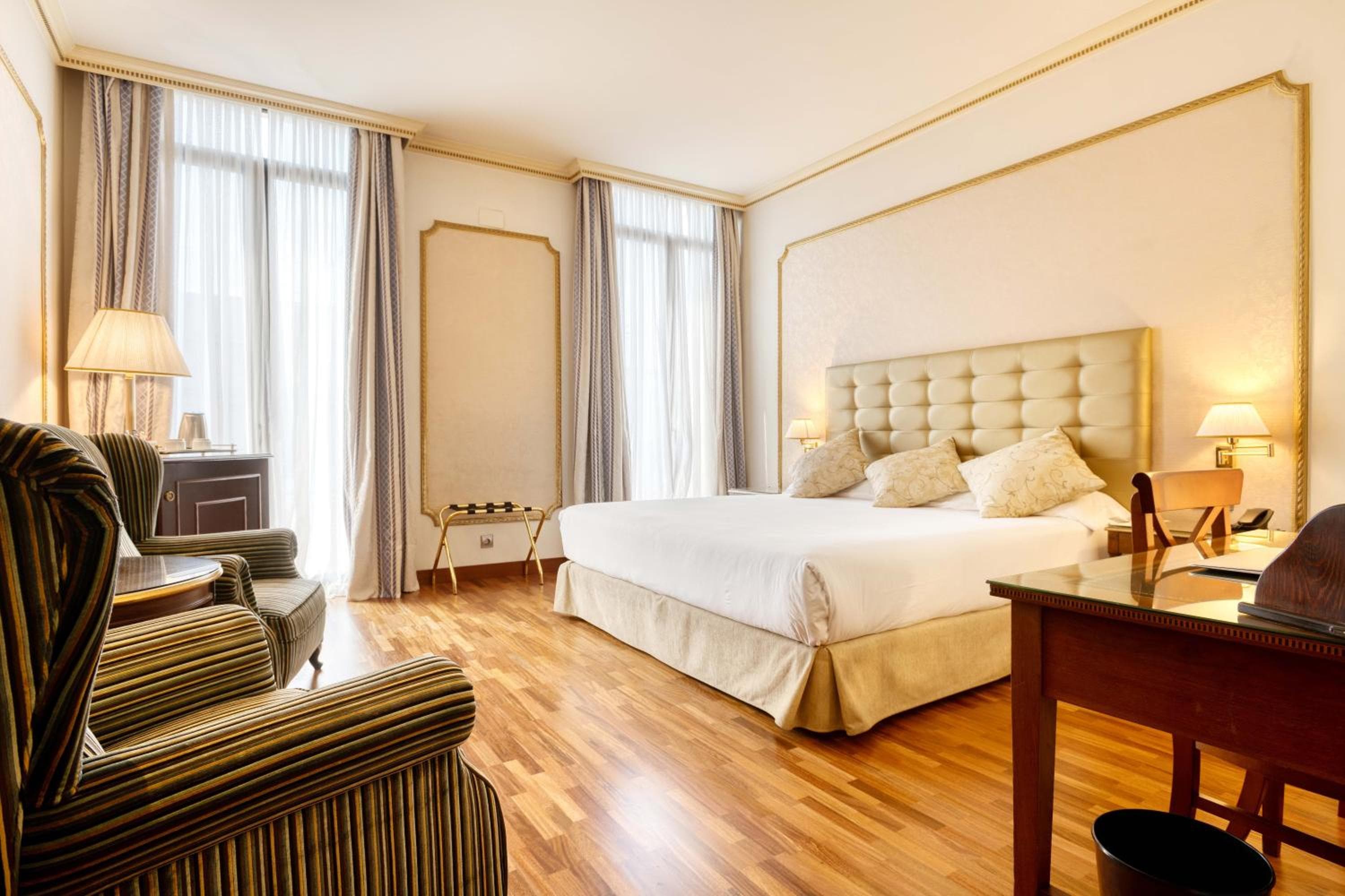 Hotel Roger de Llúria — 1