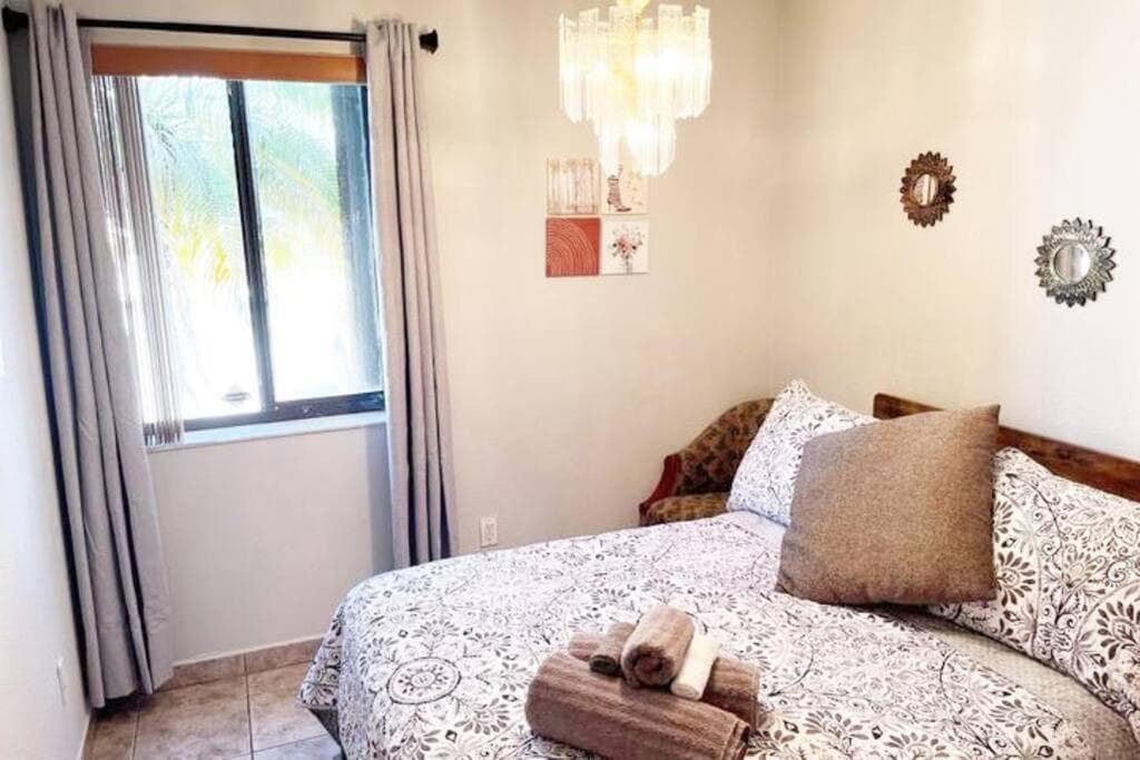 Amazing & cozy Duplex near Zoo Miami ! — 24