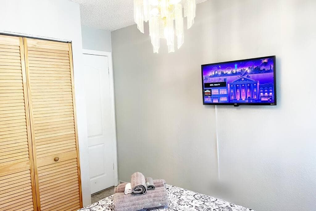 Erstaunliches & gemütliches Duplex in der Nähe des Zoo Miami! — 28