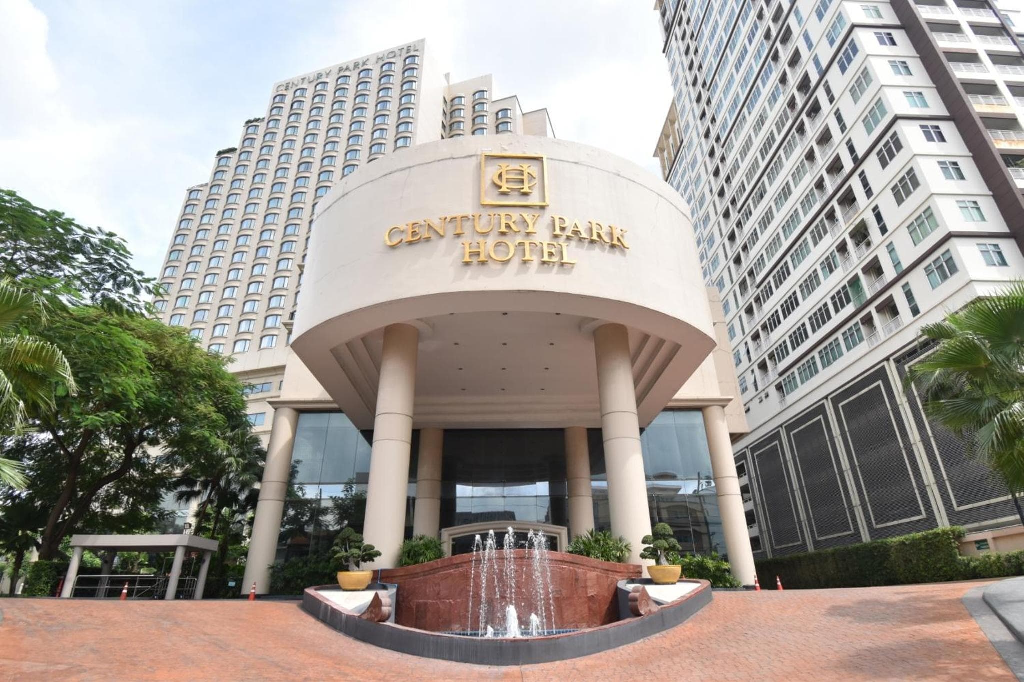 Century Park Hotel — 18