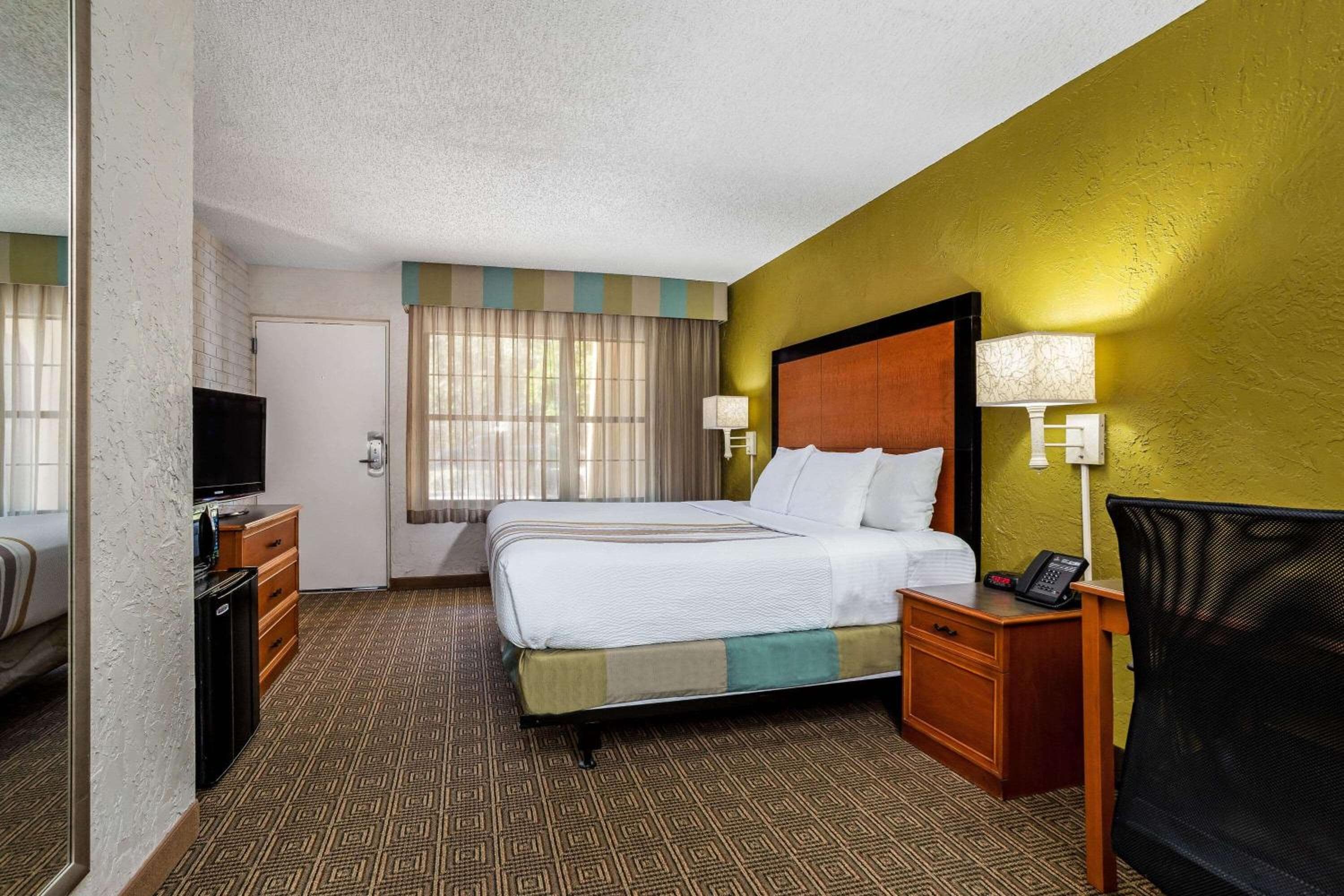 La Quinta Inn Tampa Airport Stadium Westshore — 19