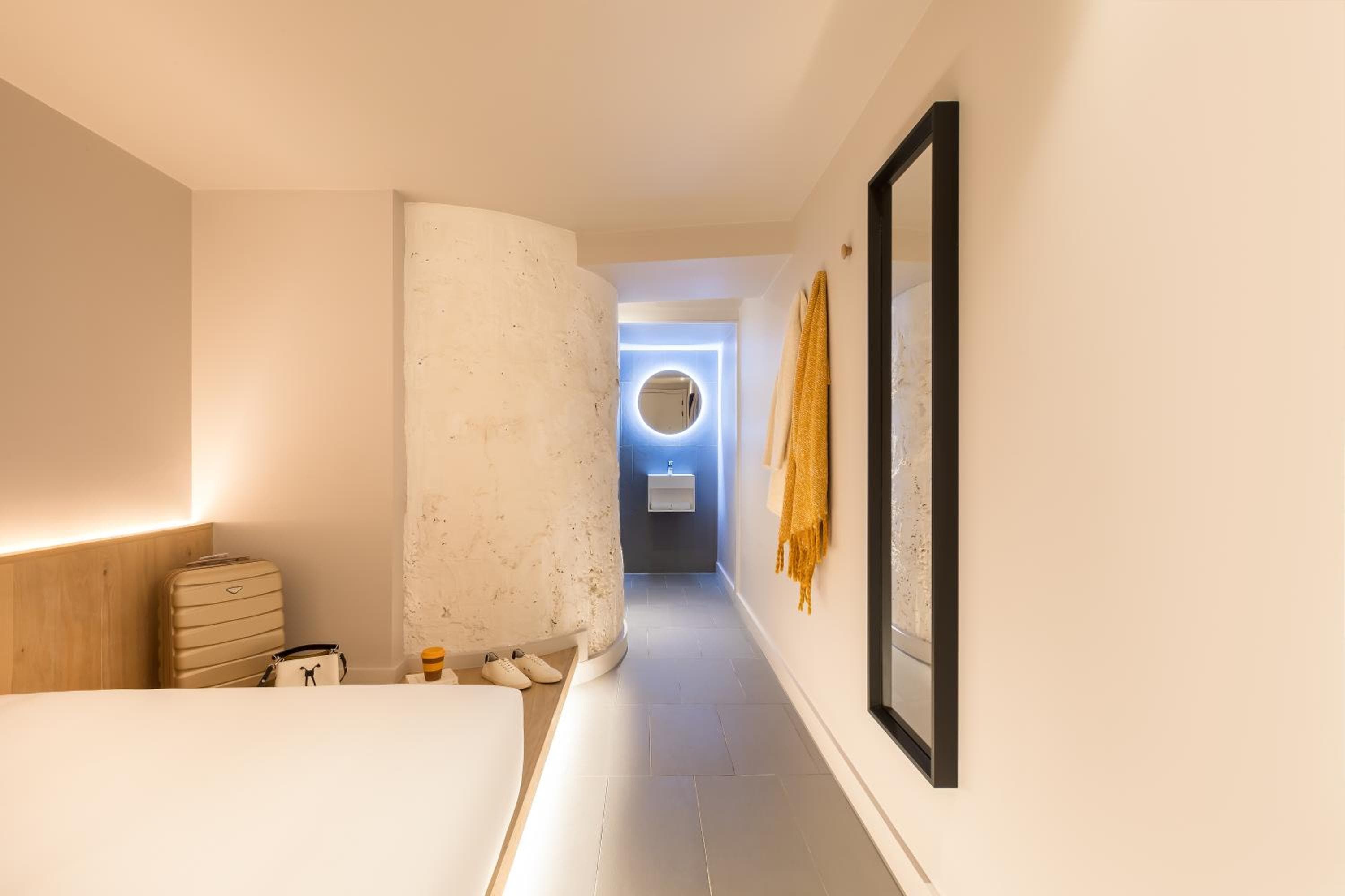 Zedwell Underground Hotel Tottenham Court Rd — 27