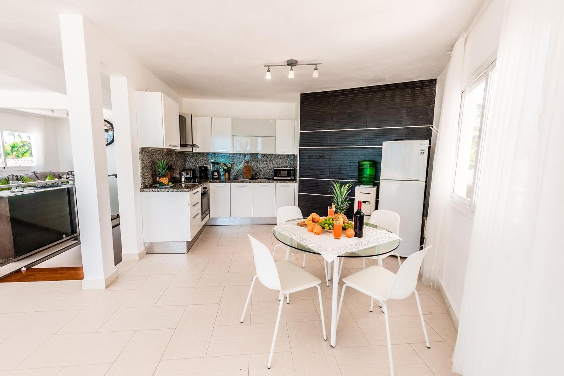 Beachfront Punta Cana Condo for Rent - Ocean View, Private Terrace, and BBQ — 21