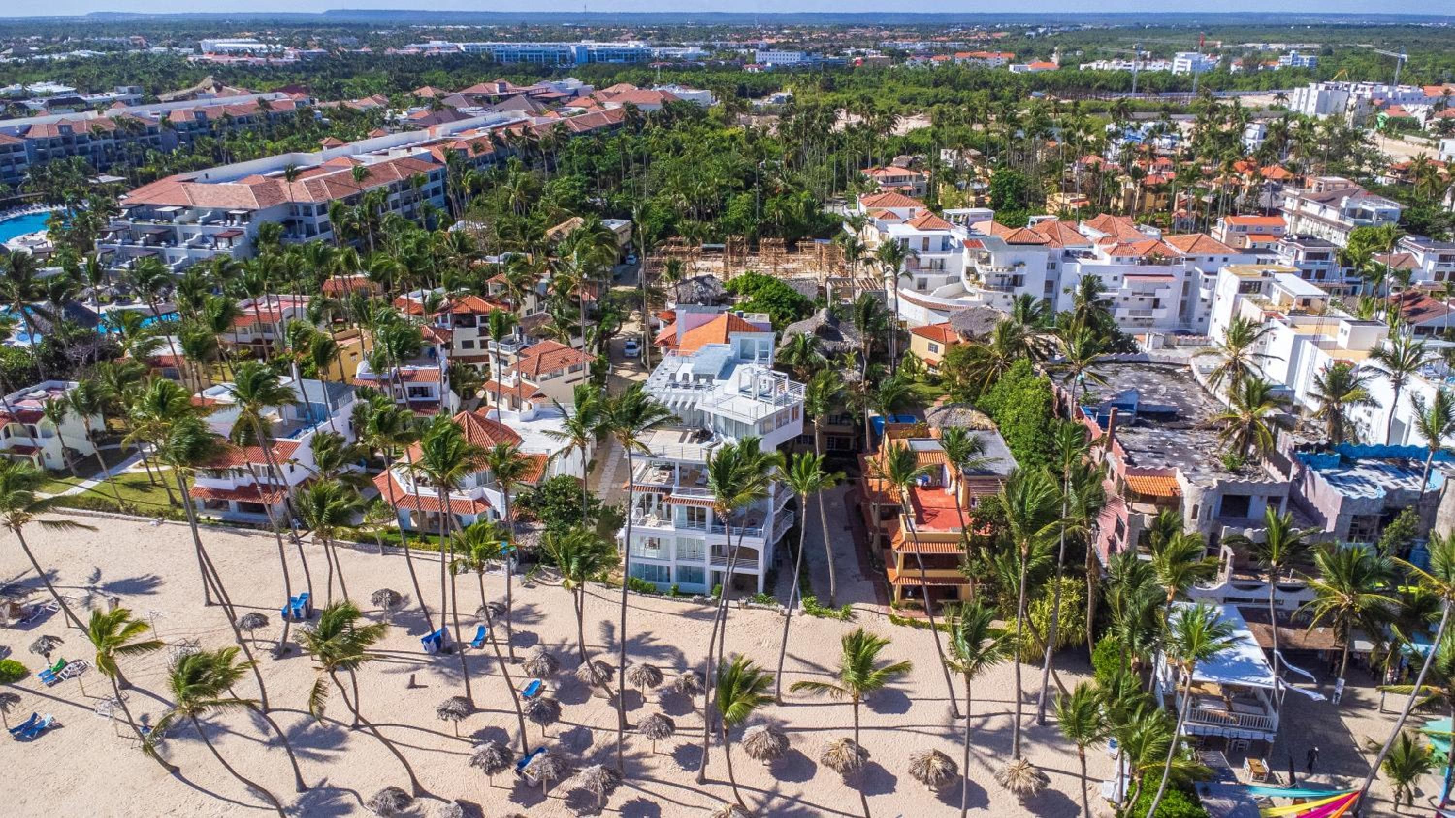 Beachfront Punta Cana Condo for Rent - Ocean View, Private Terrace, and BBQ — 30