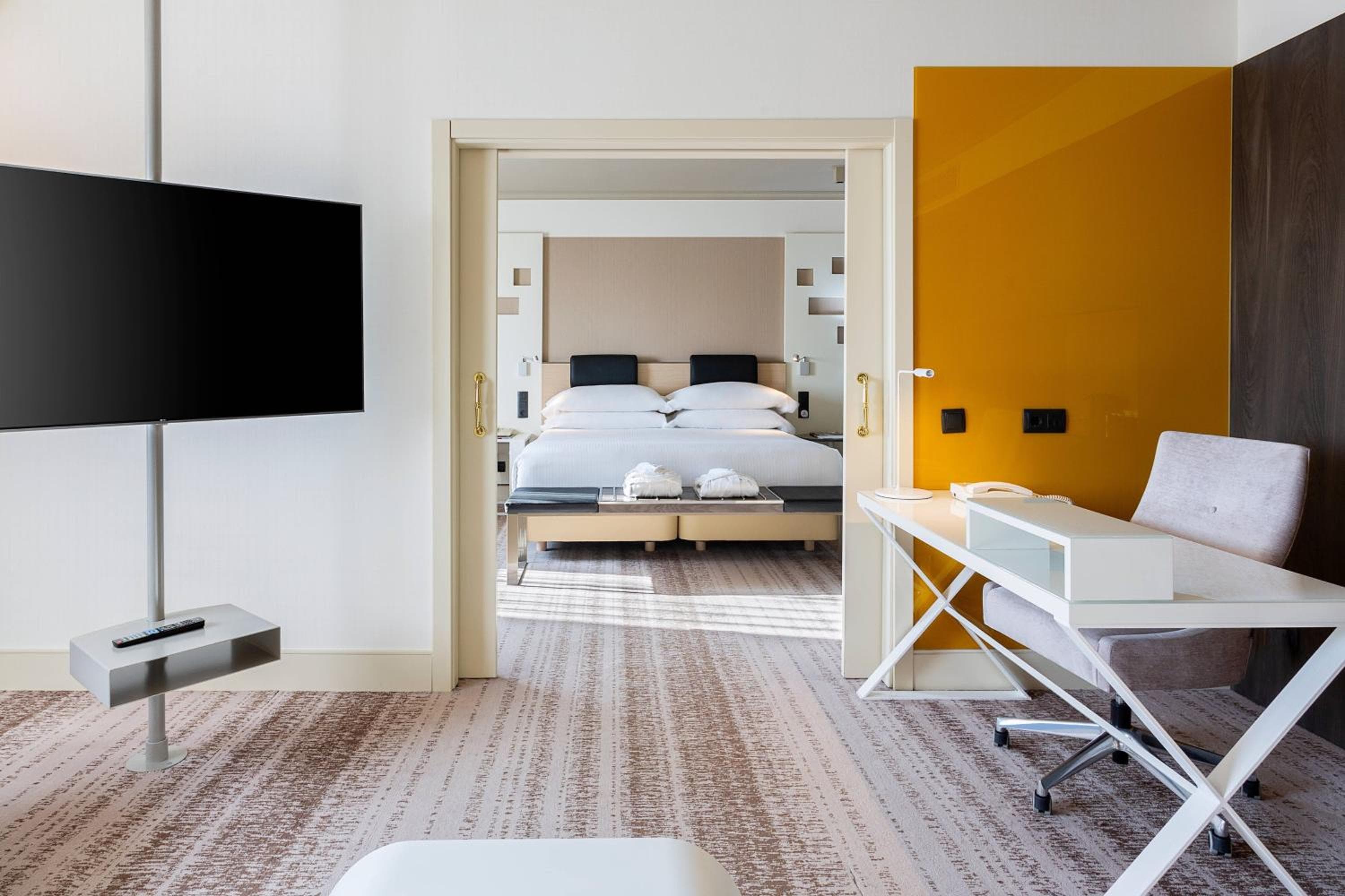 Madrid Marriott Auditorium Hotel & Conference Center — 30