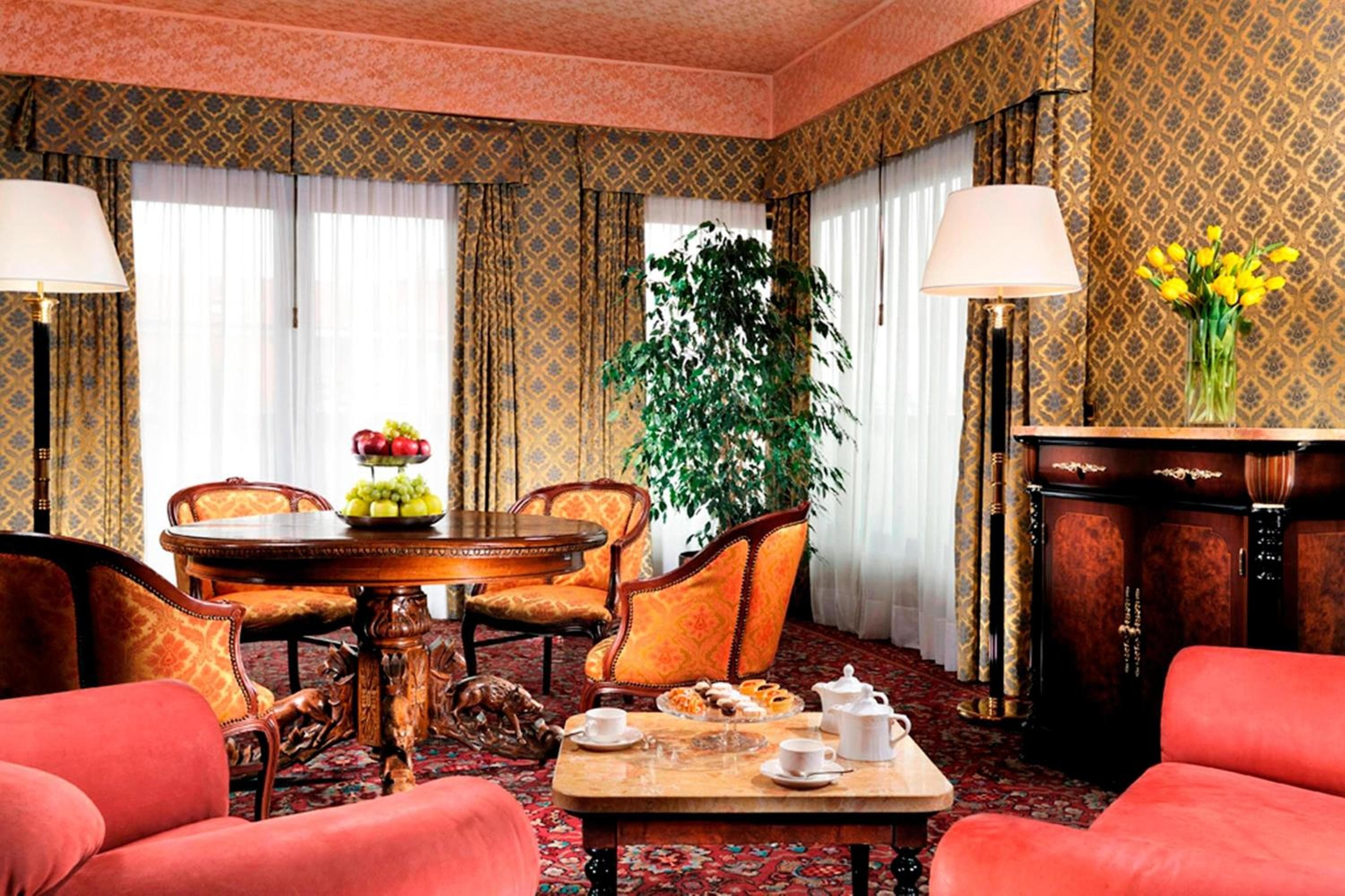 Milan Marriott Hotel — 12