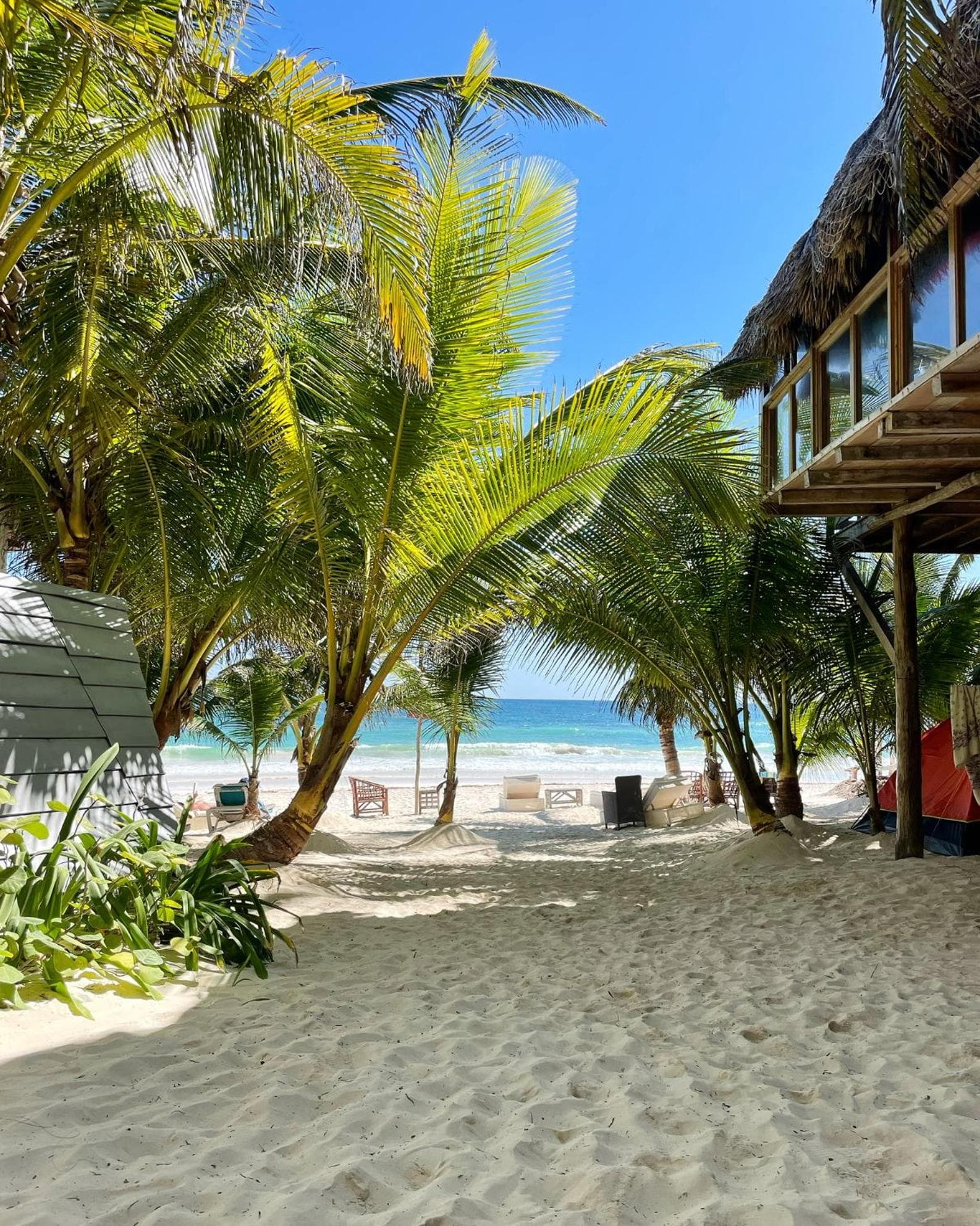 Chavez Eco Beach Camping and Cabañas — 1