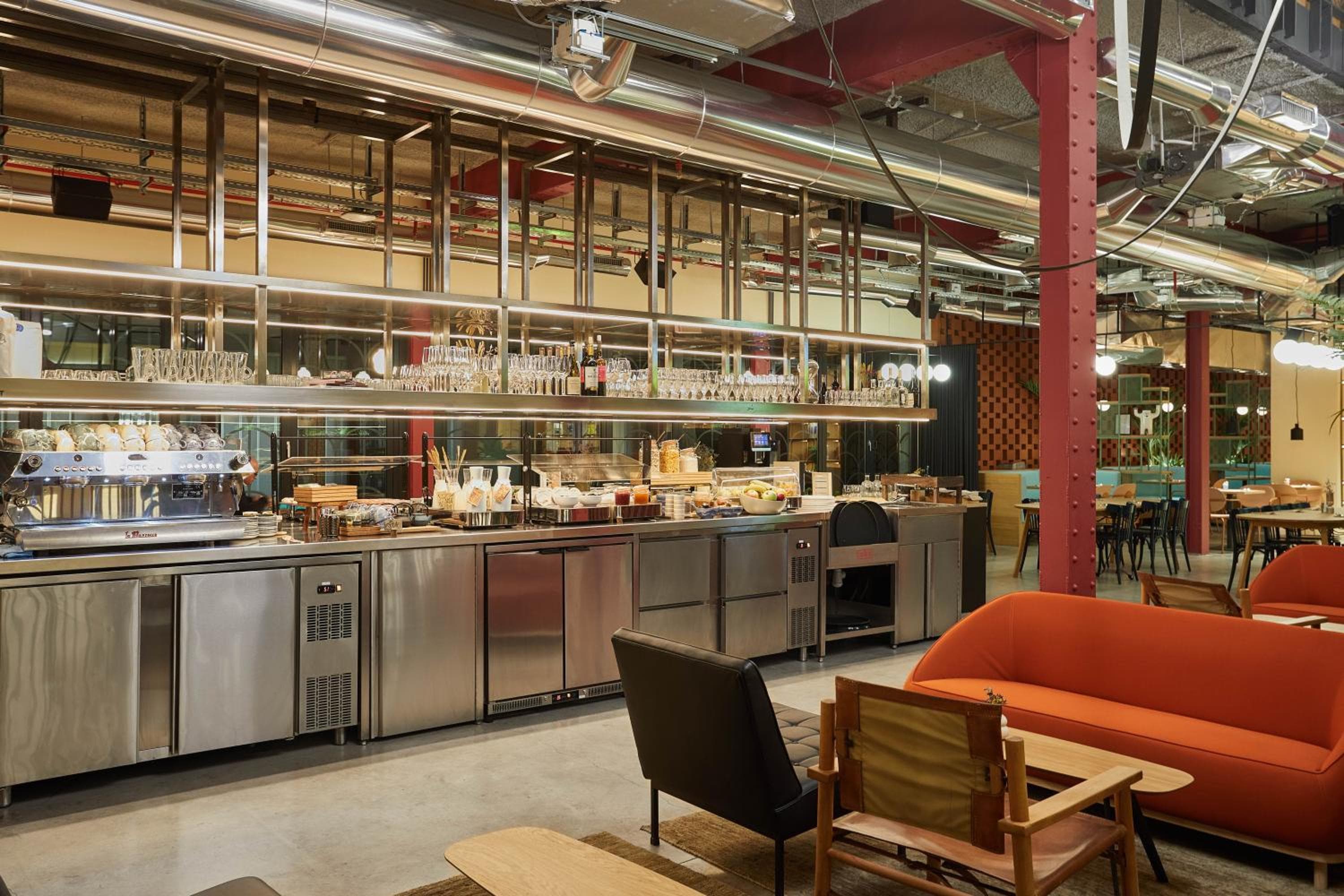 The Social Hub Madrid — 28