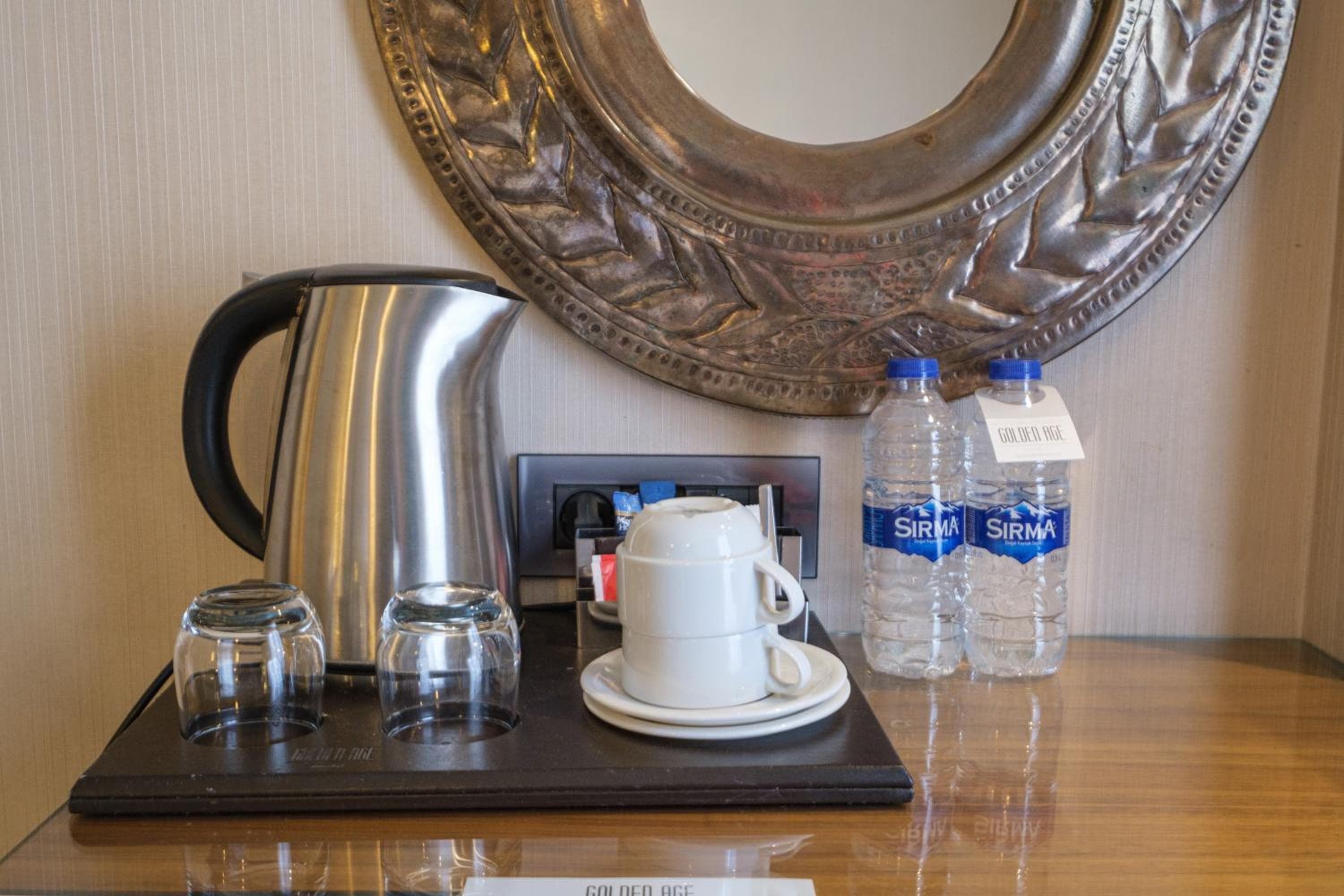Golden Age Hotel Taksim — 12