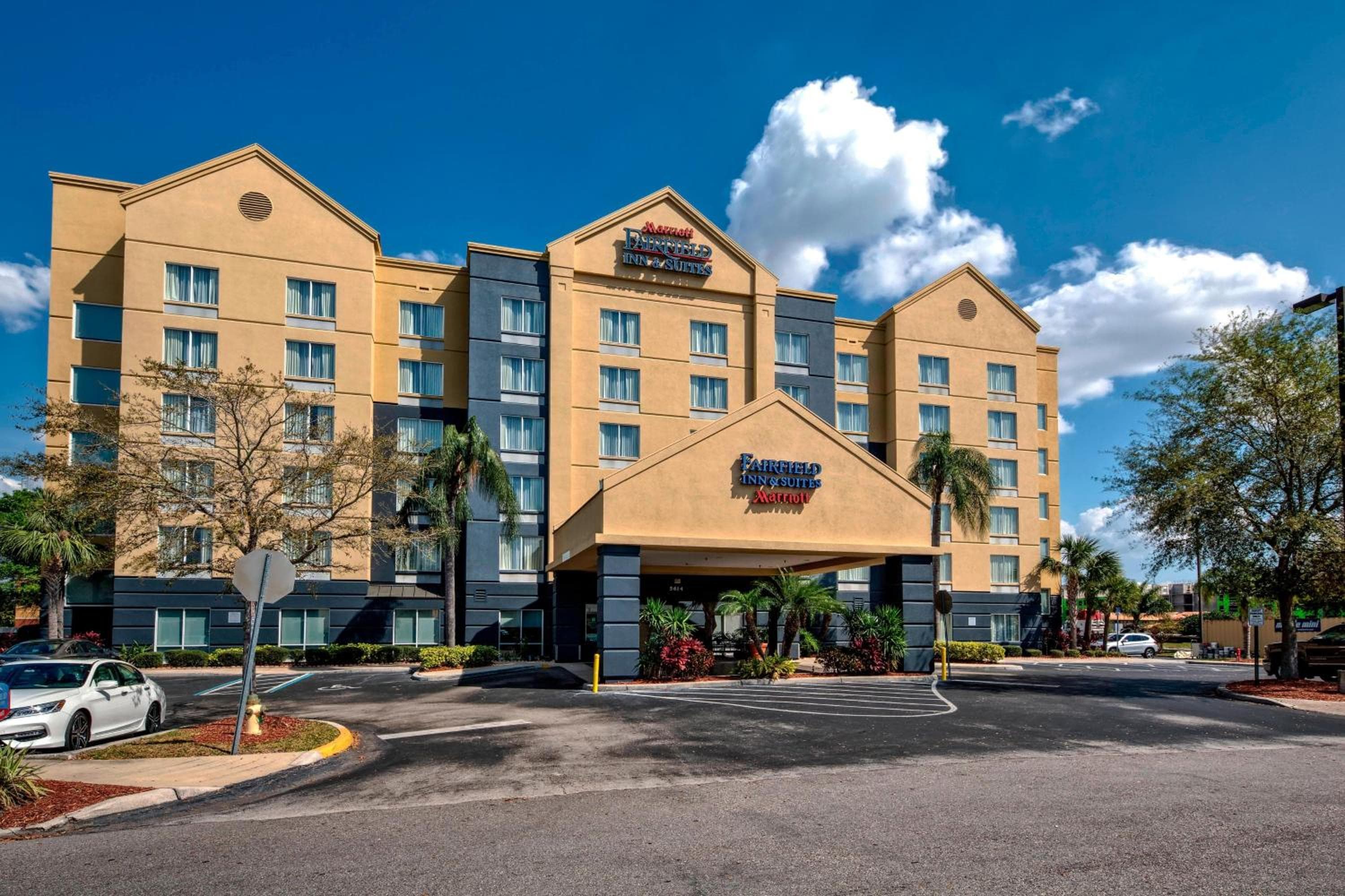 Fairfield Inn and Suites by Marriott Orlando Vicino alla Universal Orlando — 2