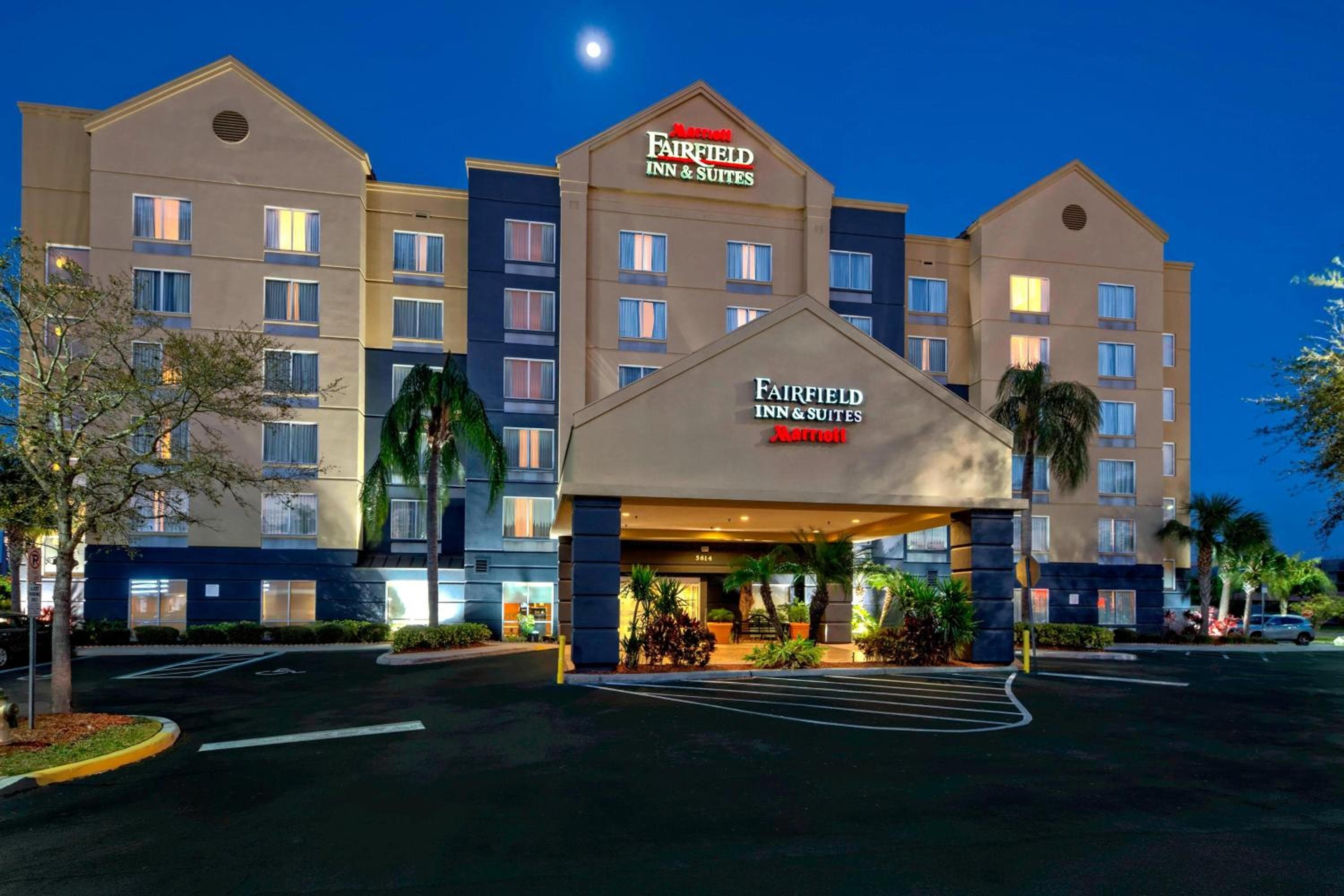 Fairfield Inn and Suites by Marriott Orlando Vicino alla Universal Orlando — 1