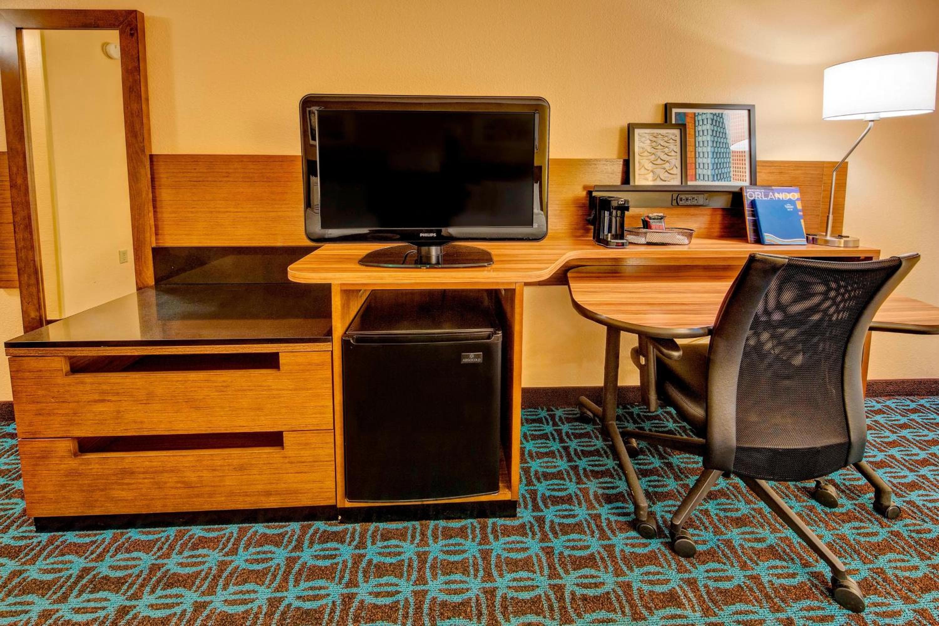 Fairfield Inn and Suites by Marriott Orlando Vicino alla Universal Orlando — 6