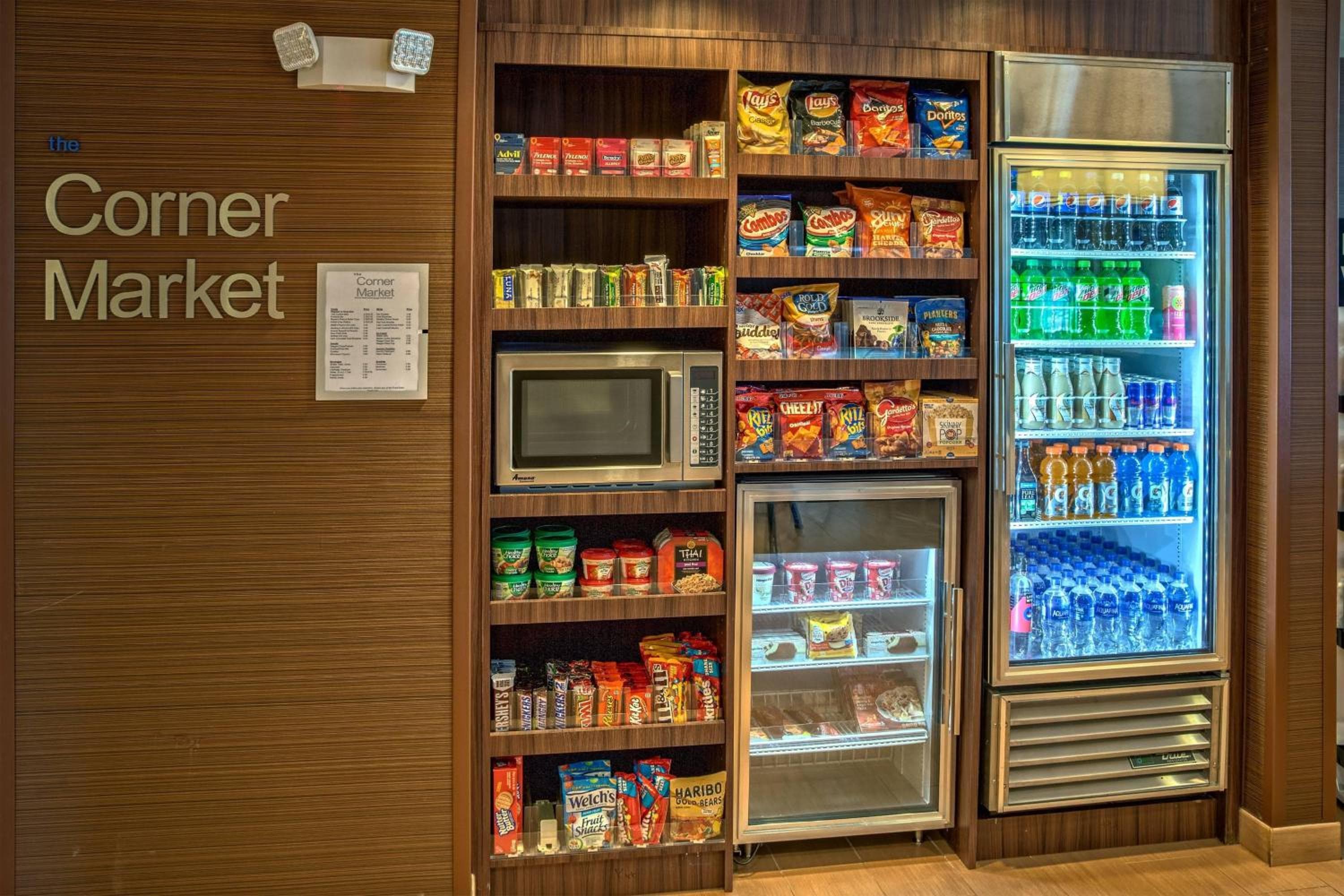 Fairfield Inn and Suites by Marriott Orlando Vicino alla Universal Orlando — 20