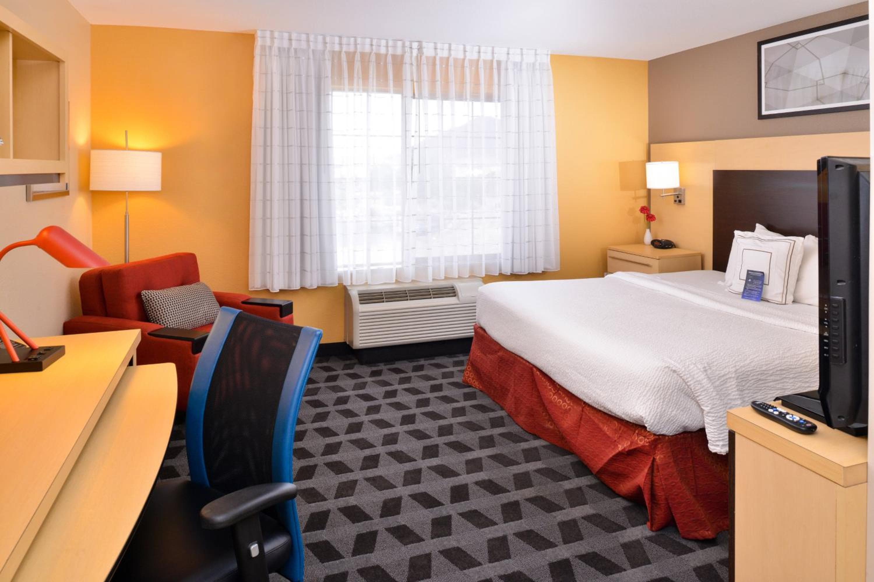 TownePlace Suites by Marriott Las Vegas Henderson — 7