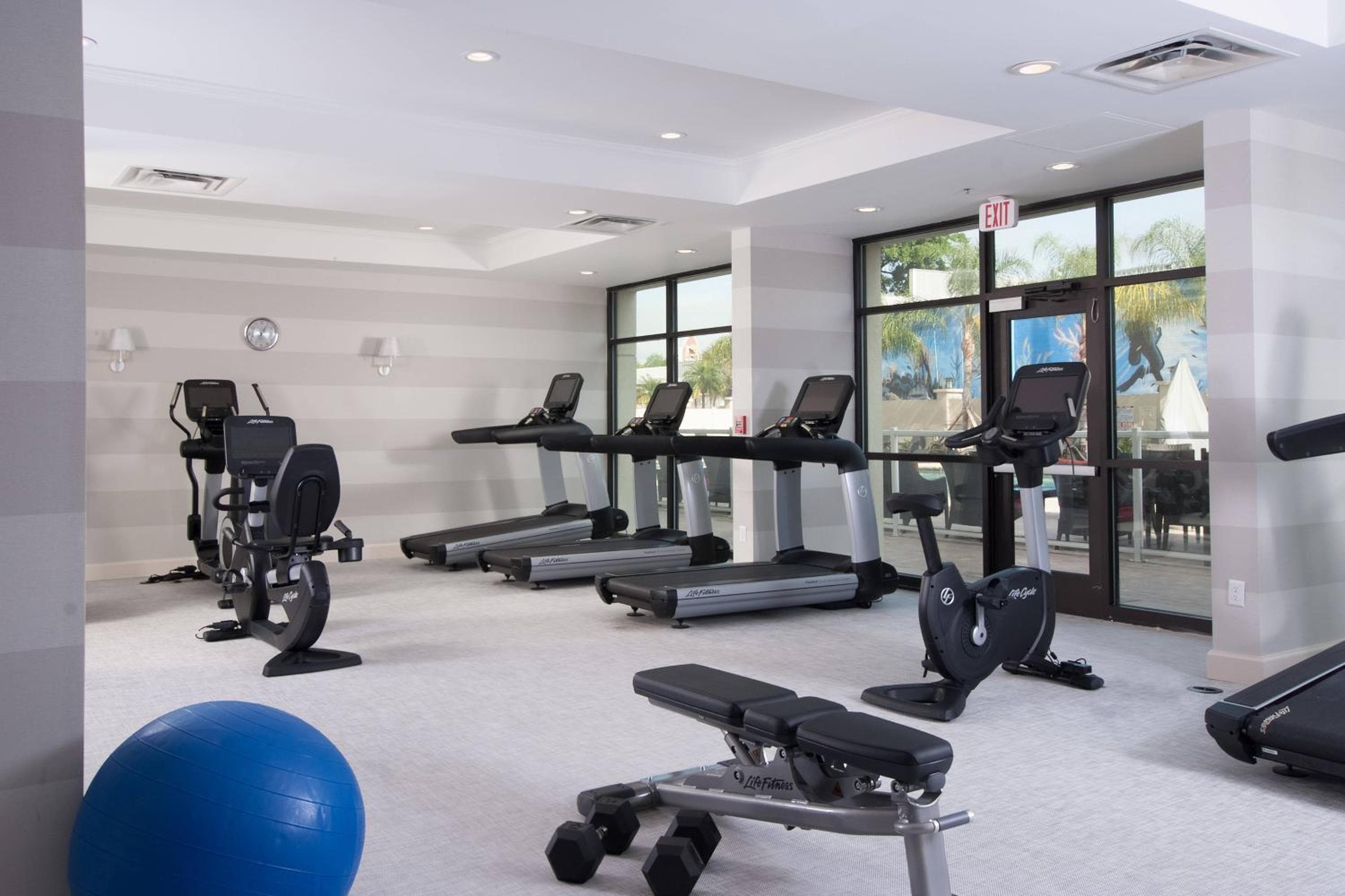 Delta Hotels by Marriott Orlando Lake Buena Vista — 3
