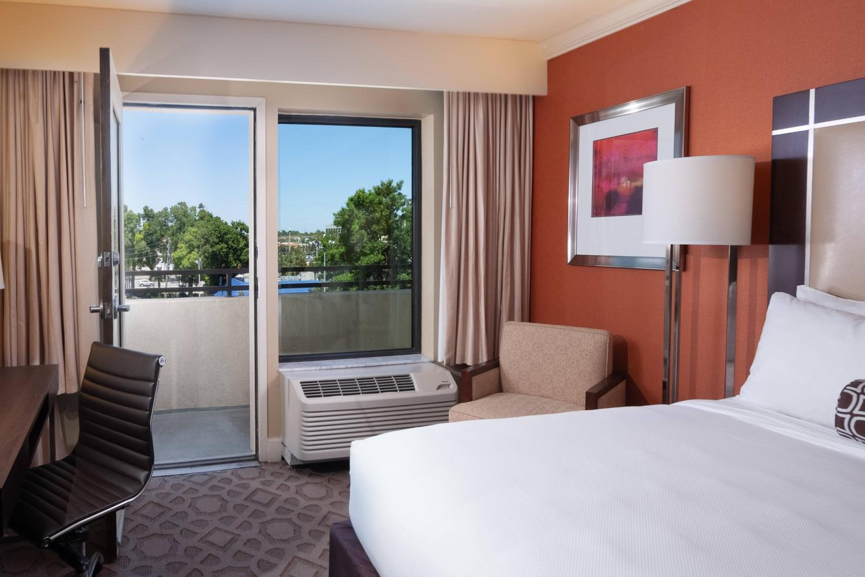 Delta Hotels by Marriott Orlando Lake Buena Vista — 6