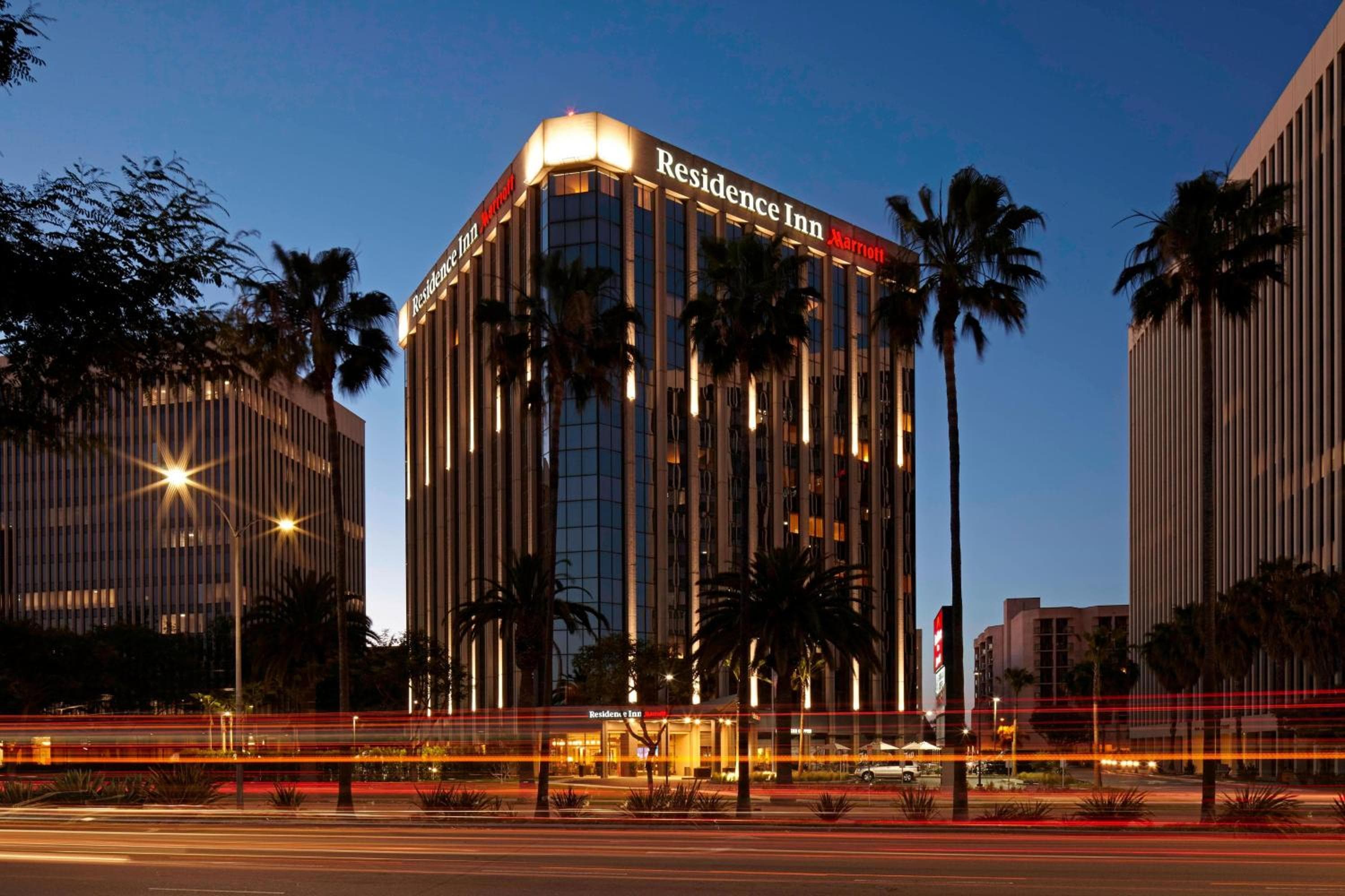 Residence Inn by Marriott Los Angeles LAX/Century Boulevard — 2