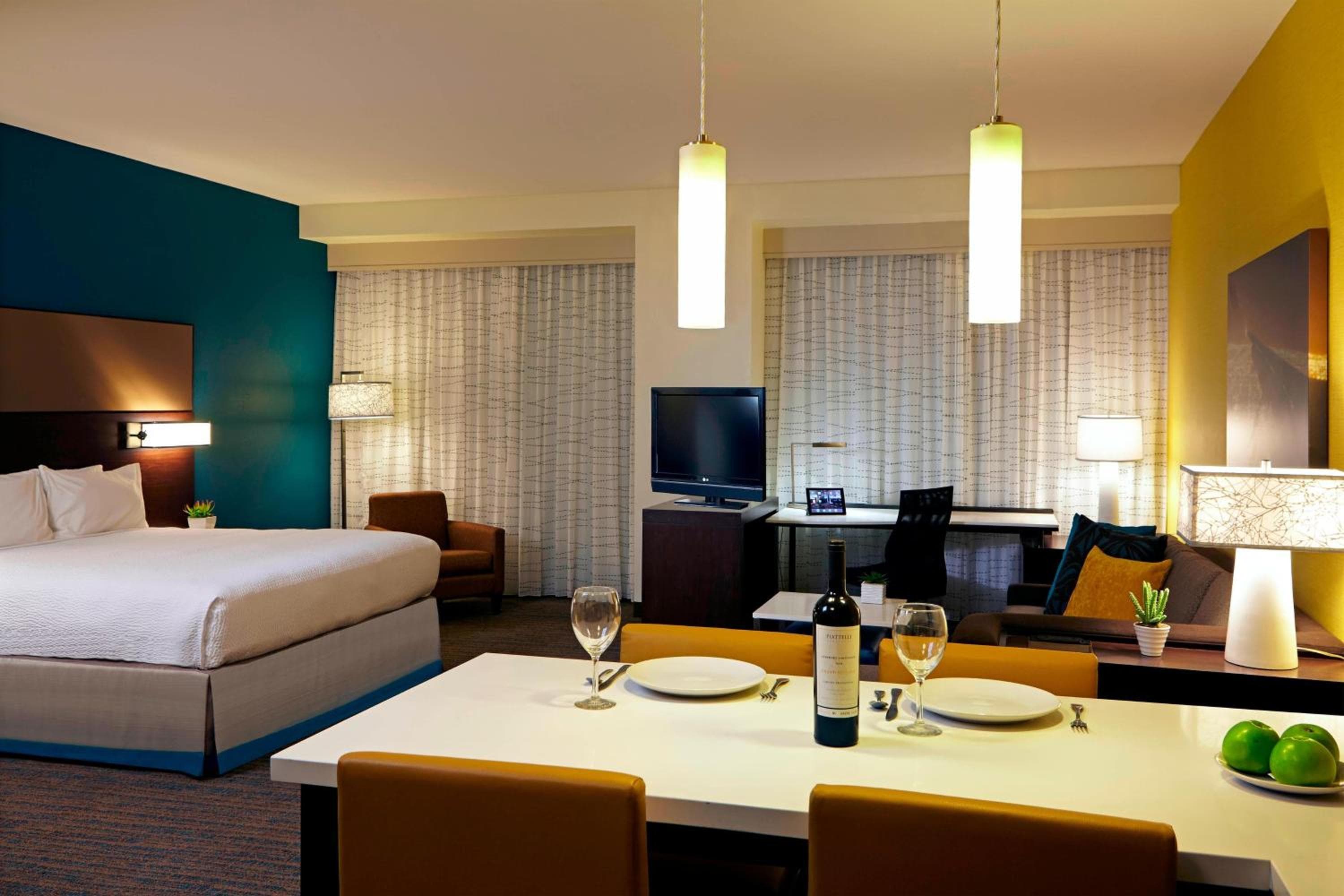 Residence Inn by Marriott Los Angeles LAX/Century Boulevard — 9