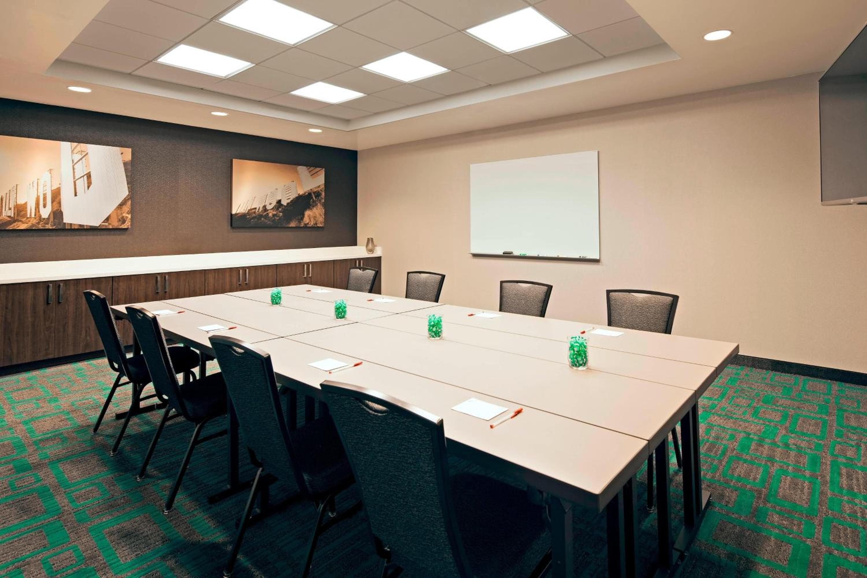 Residence Inn by Marriott Los Angeles LAX/Century Boulevard — 2