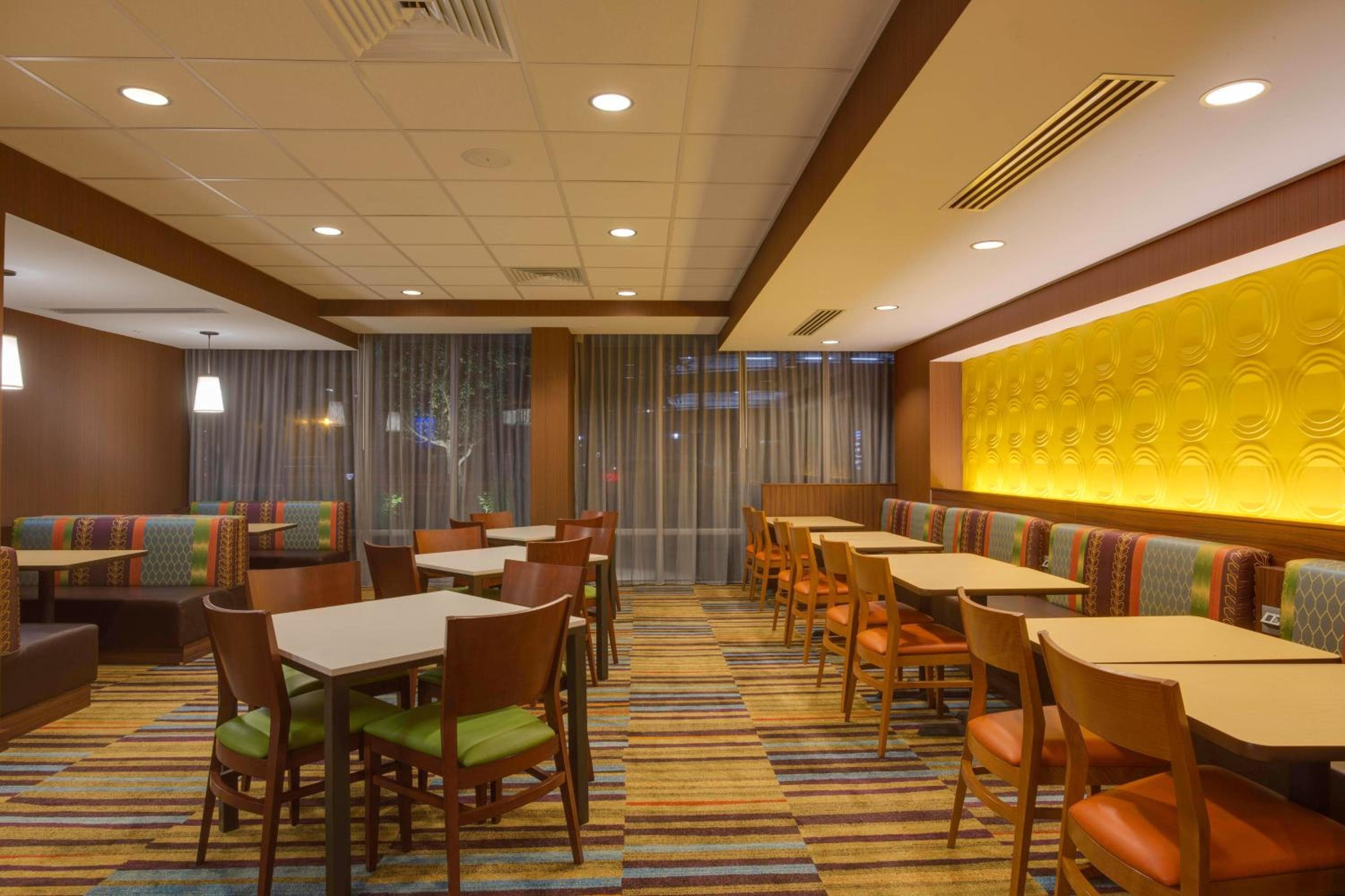 Fairfield Inn & Suites By Marriott Fort Lauderdale Downtown/Las Olas — 17