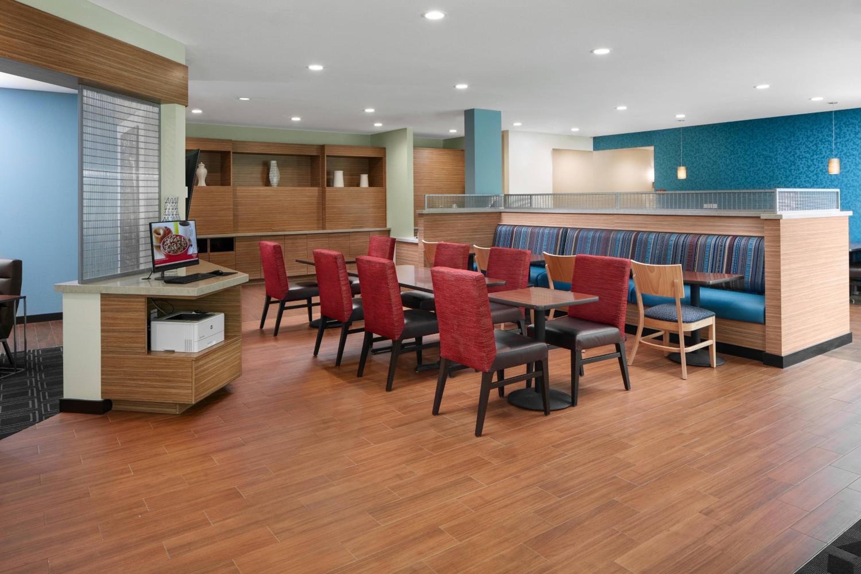 TownePlace Suites von Marriott Tampa South — 16