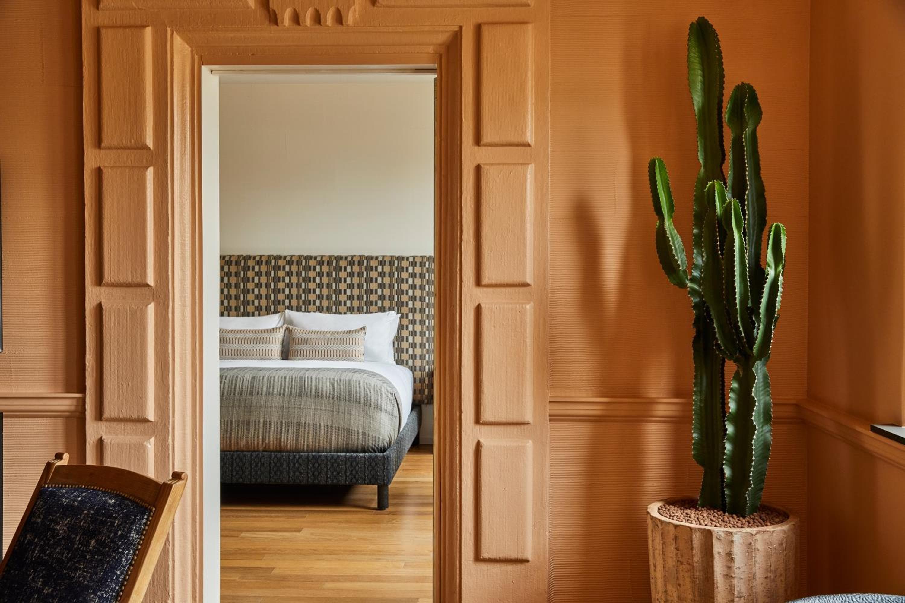 Downtown Los Angeles Proper Hotel, a Member of Design Hotels — 22