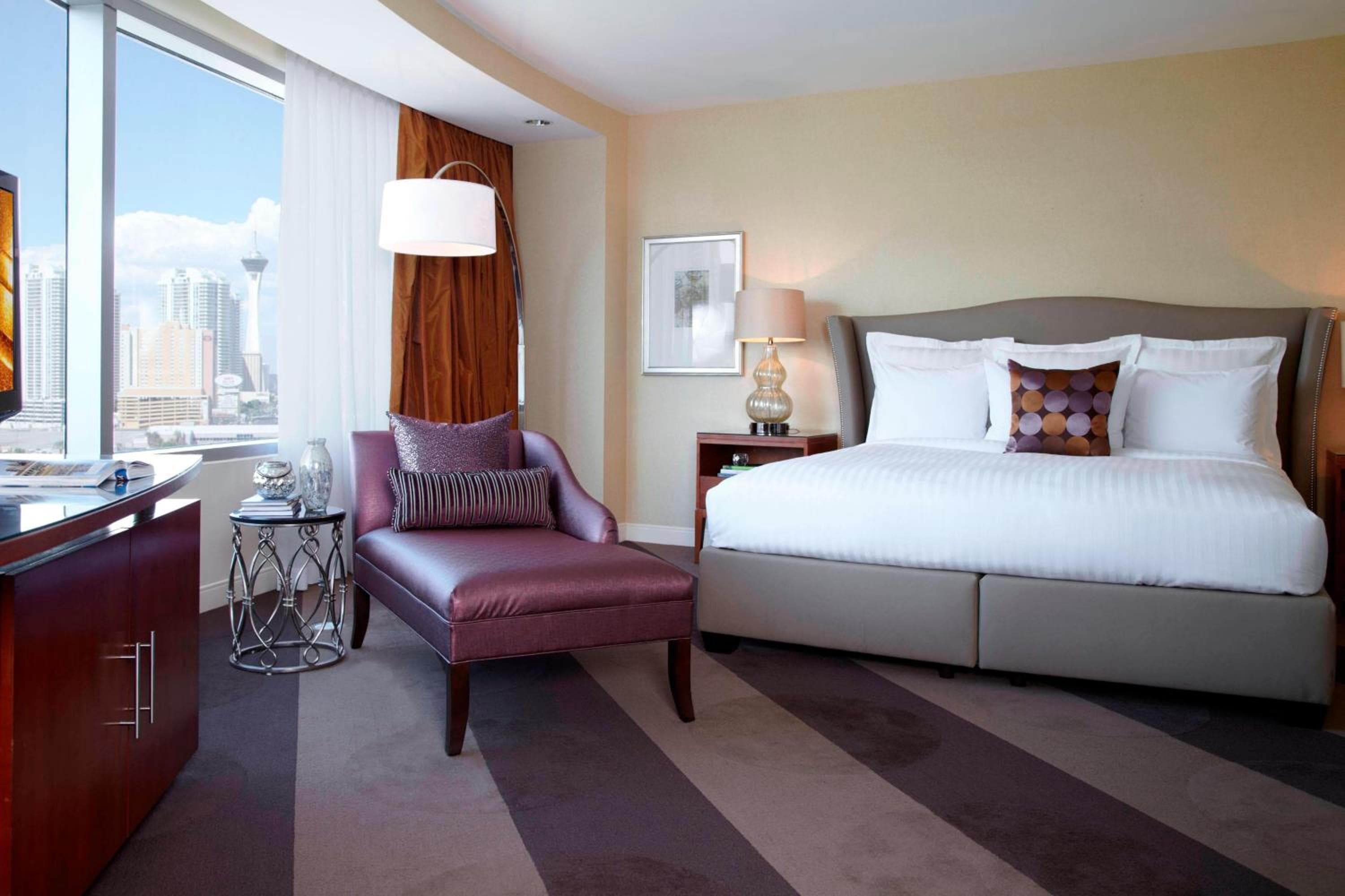 Renaissance Las Vegas Hotel — 20