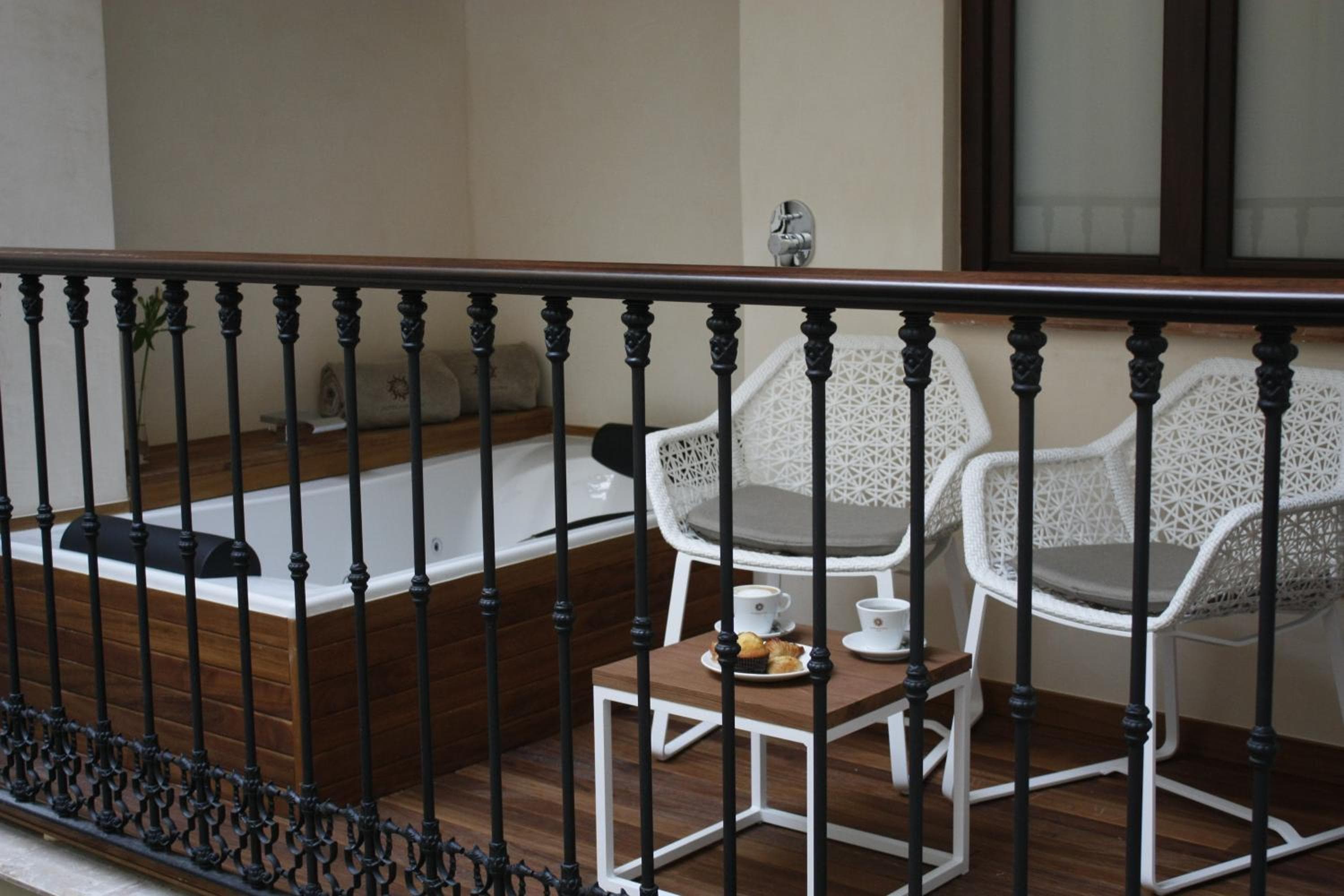 Hotel Casa 1800 Sevilla — 28