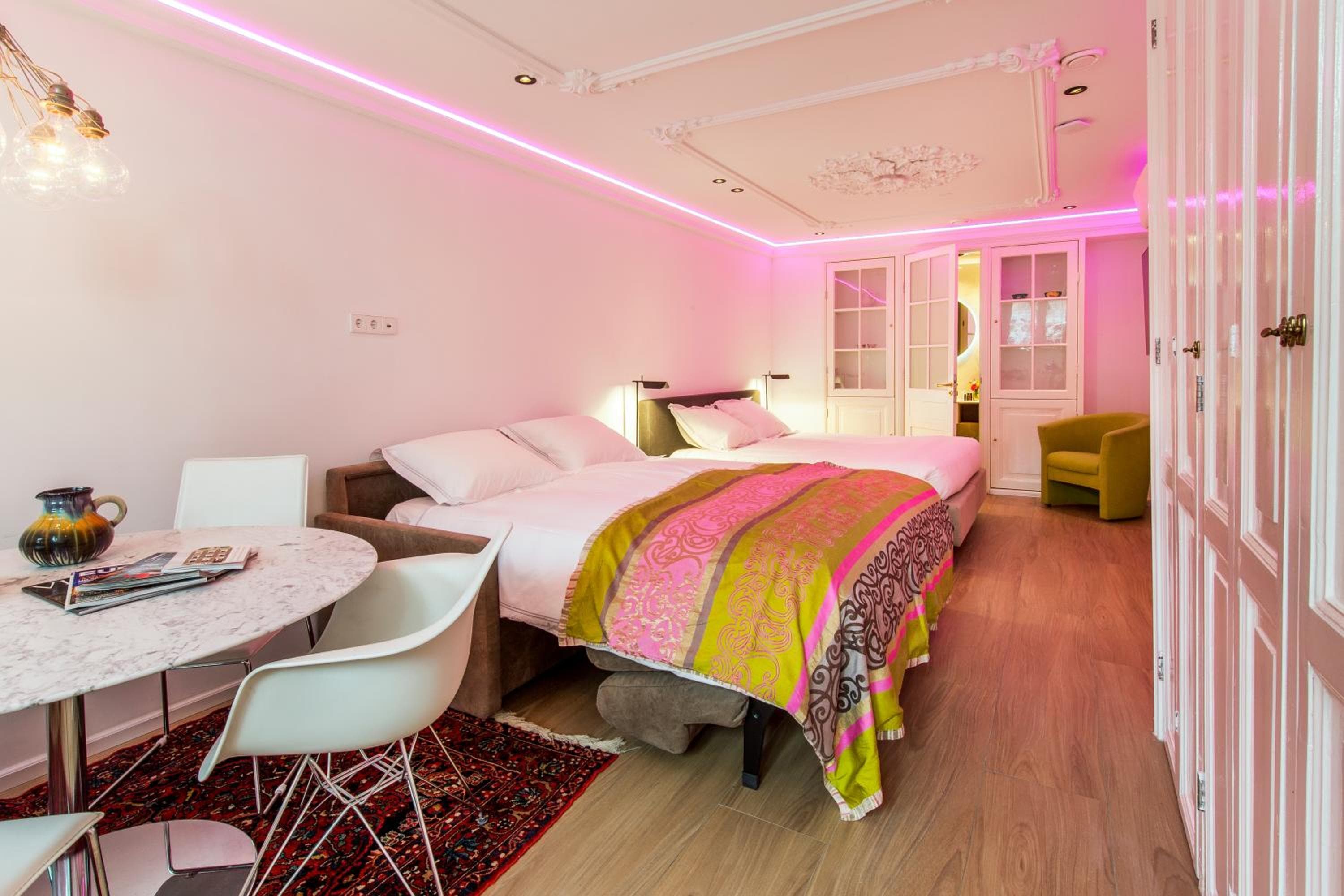 Amstel Corner Hotel — 4