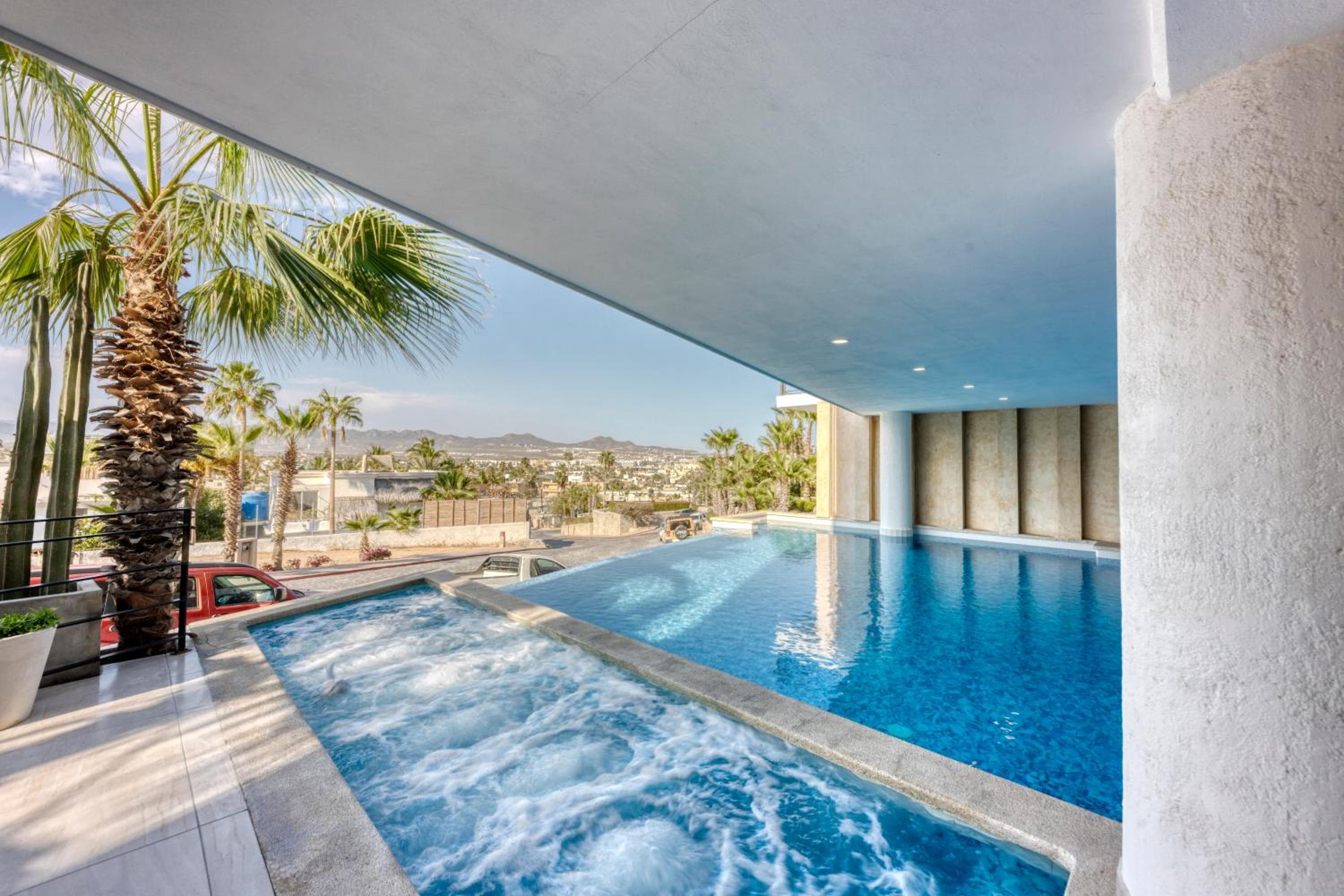 Pedregal Towers — 14