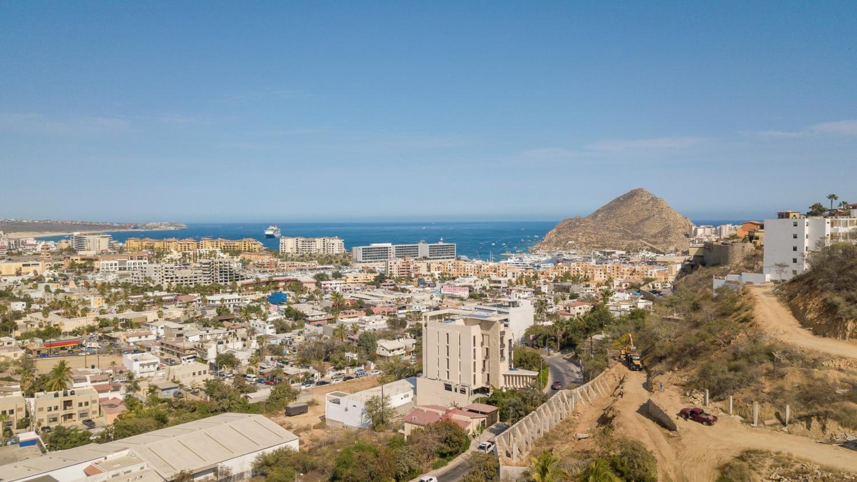 Pedregal Towers — 7