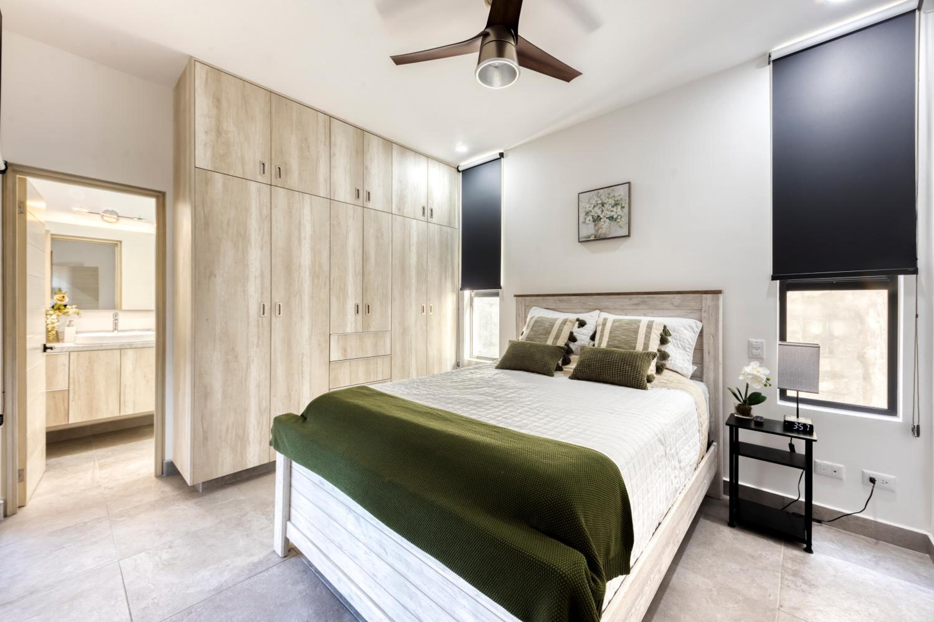 Pedregal Towers — 15