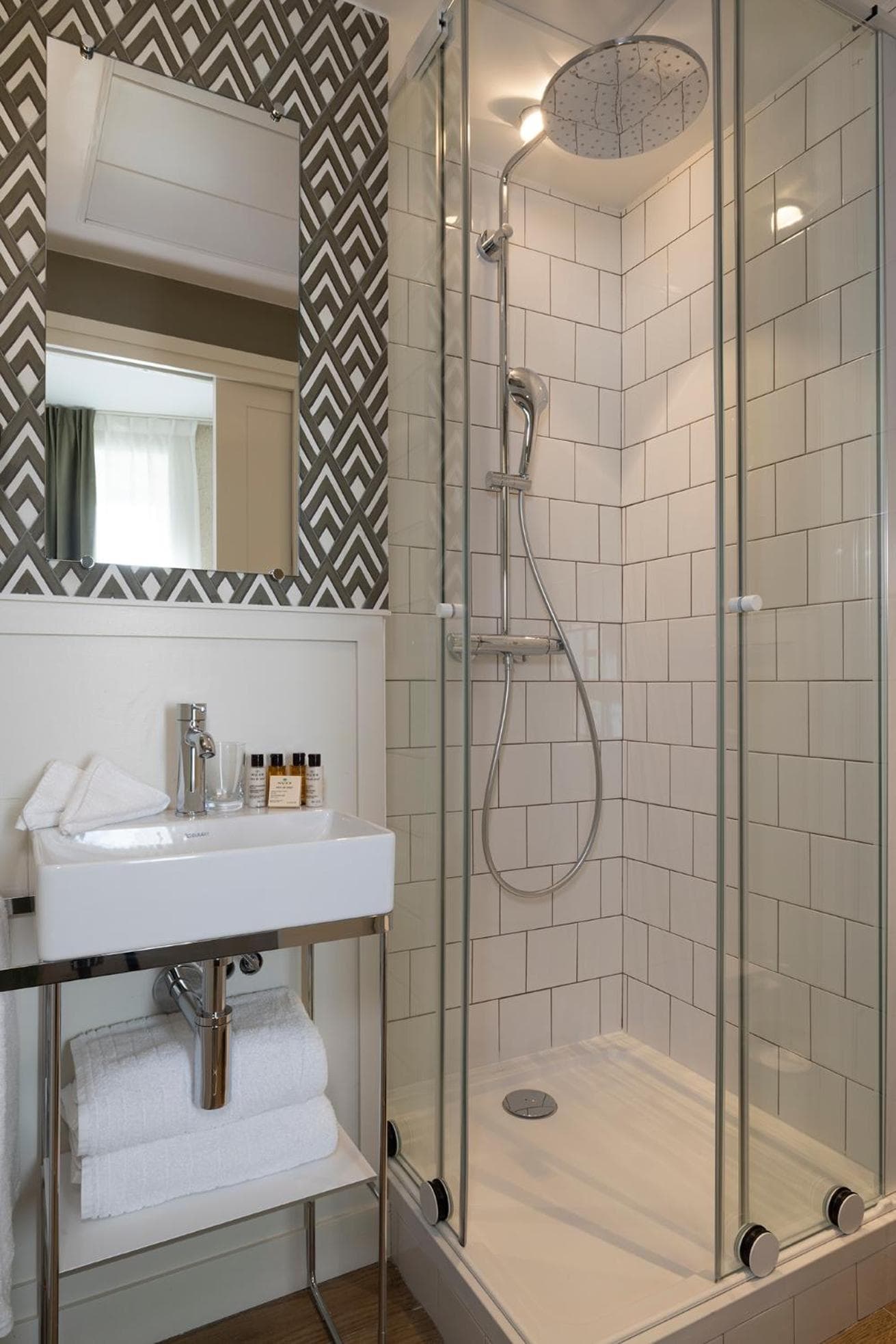 Le Petit Oberkampf Hotel & Spa — 13