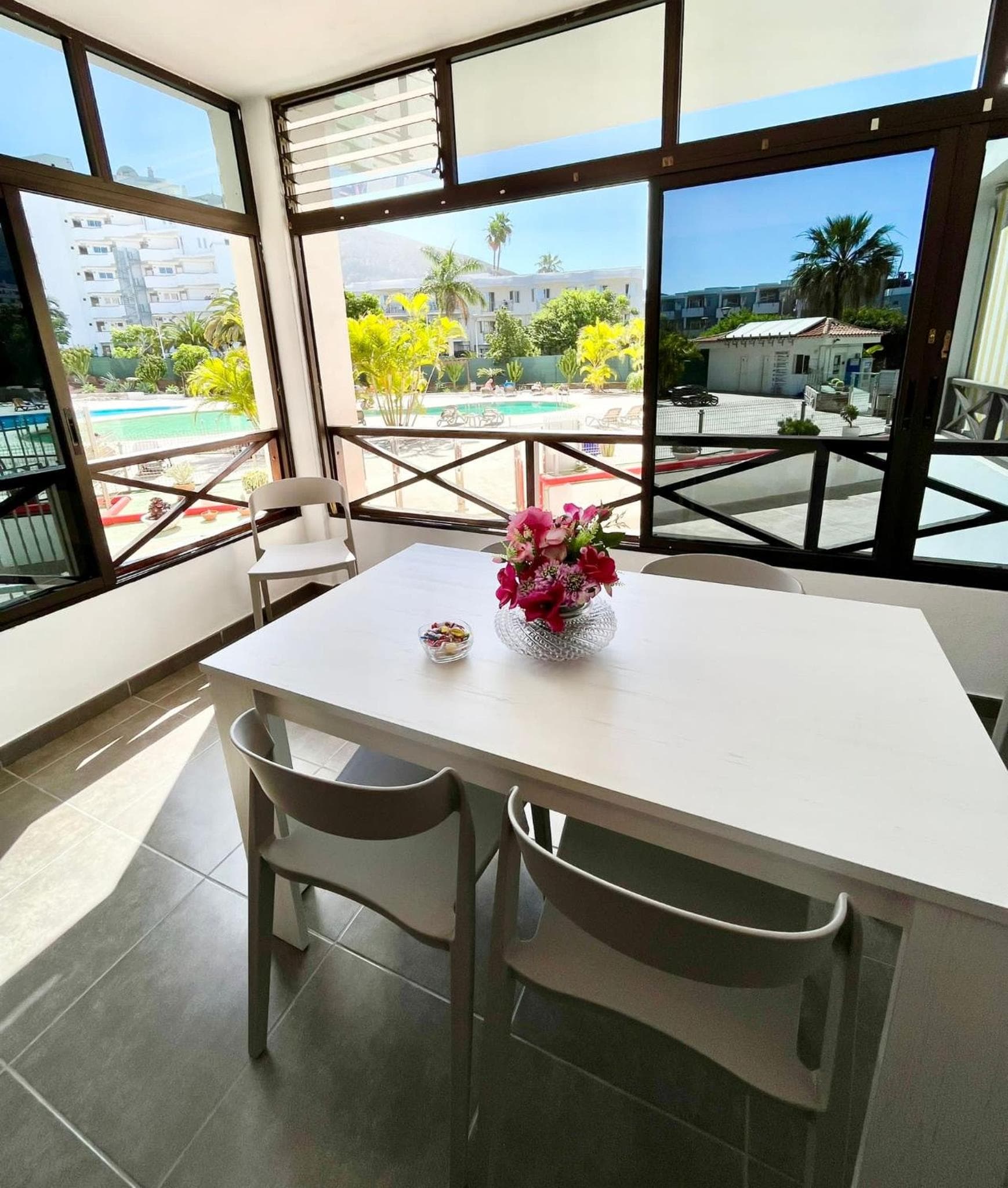 casa Hermosa — 1