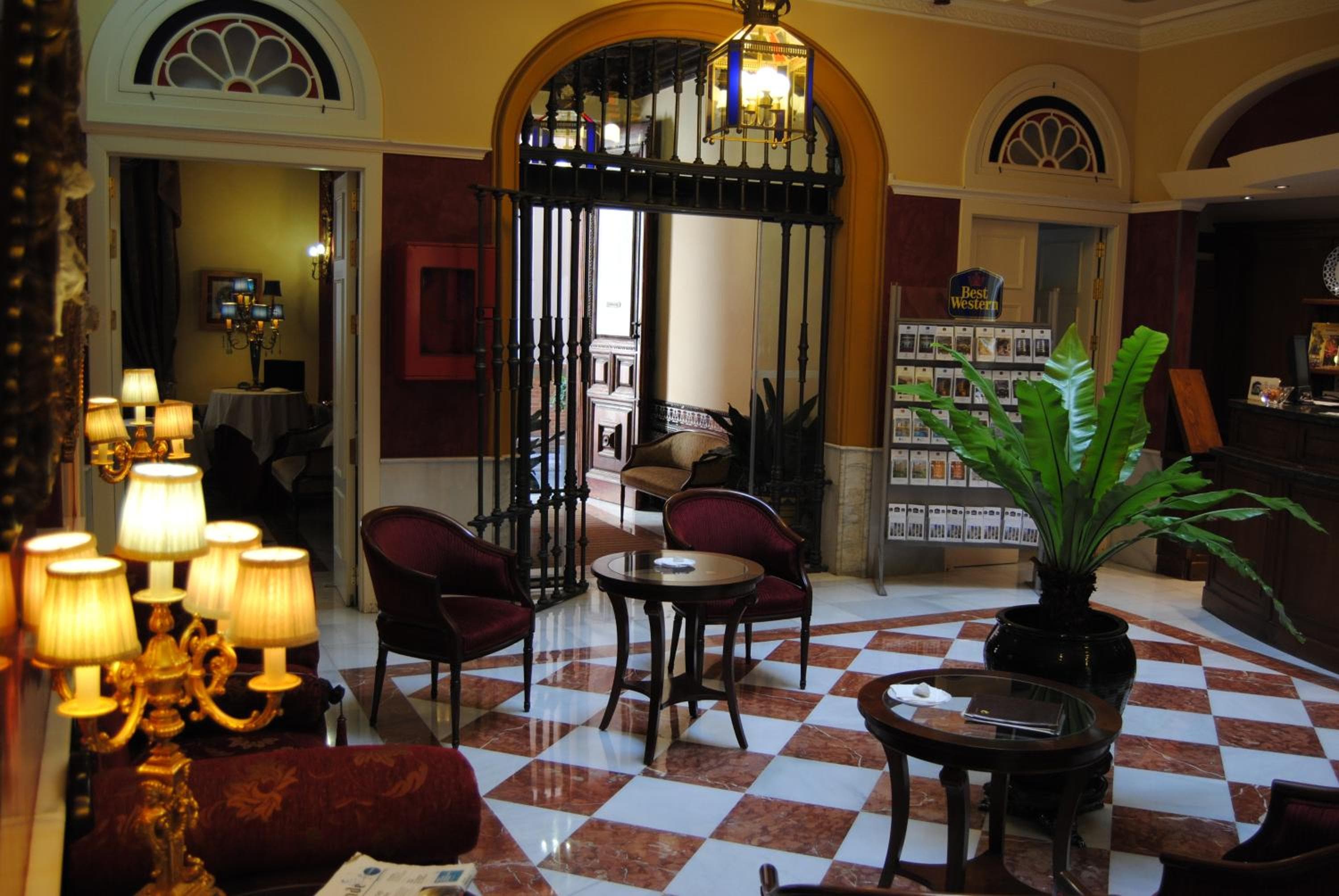 Hotel Cervantes — 9