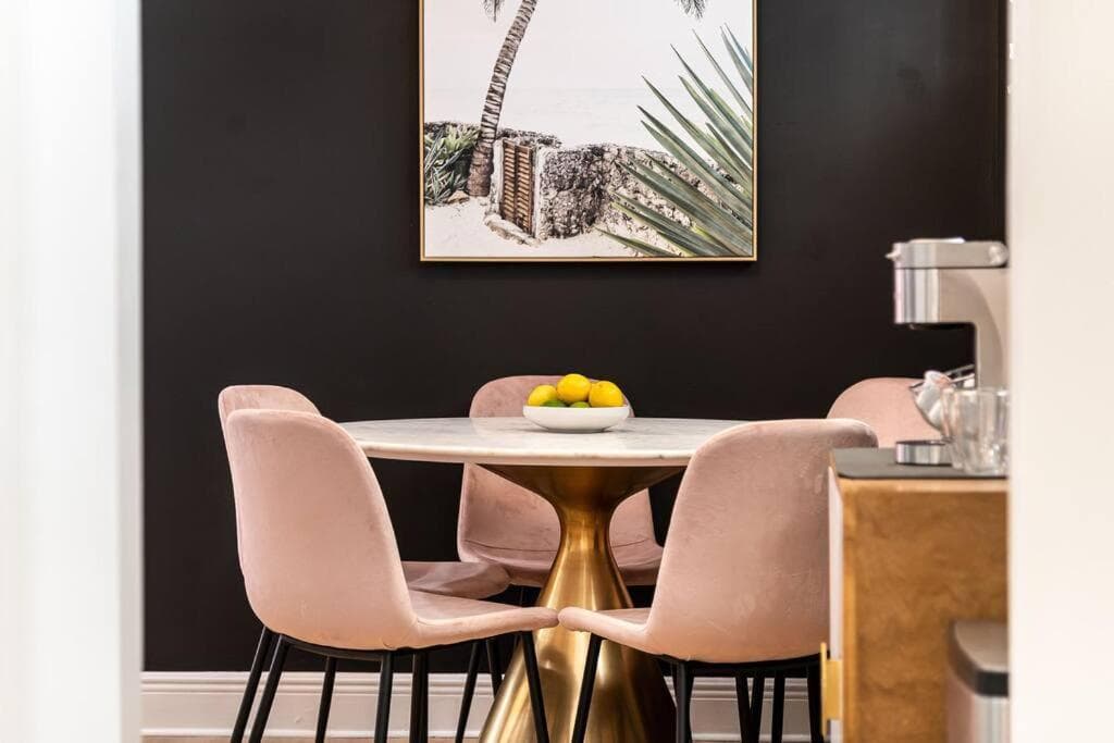 CasaOlita • Mesa de billar • 3 millas a la playa • Cocina completa — 9