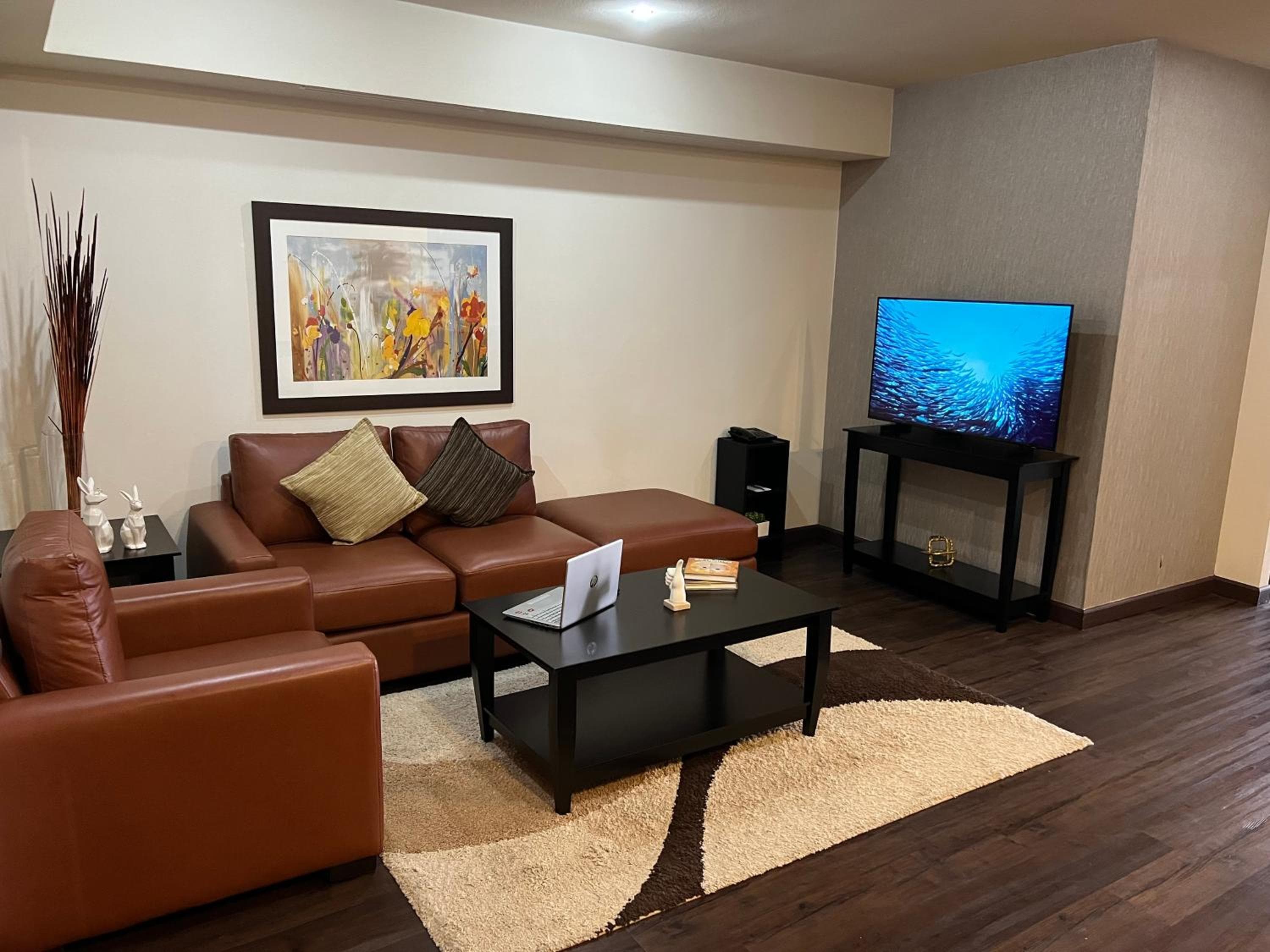 St Isidro Suites Corporate Housing SPA & Wellness Center — 24
