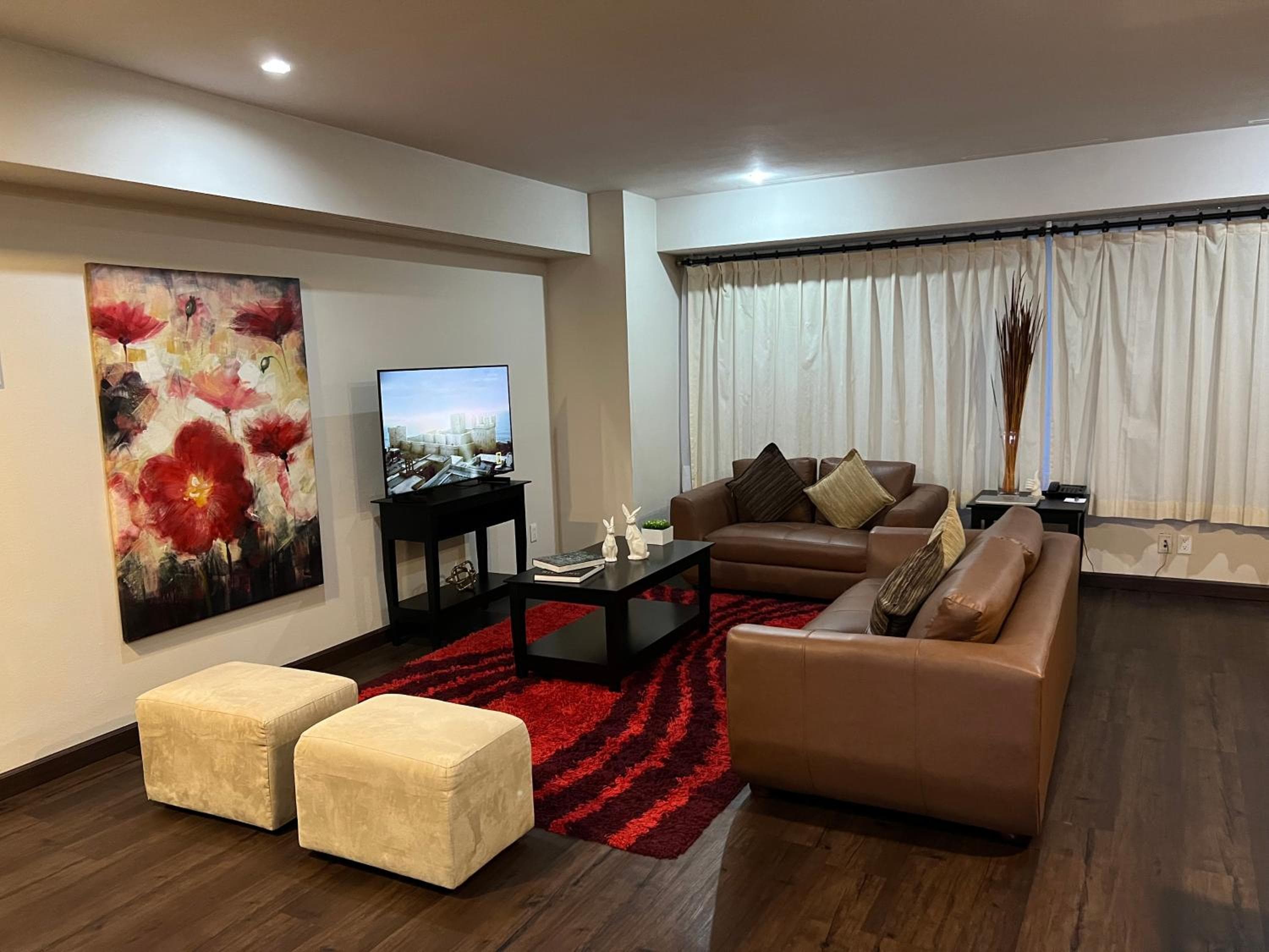St Isidro Suites Corporate Housing SPA & Wellness Center — 22