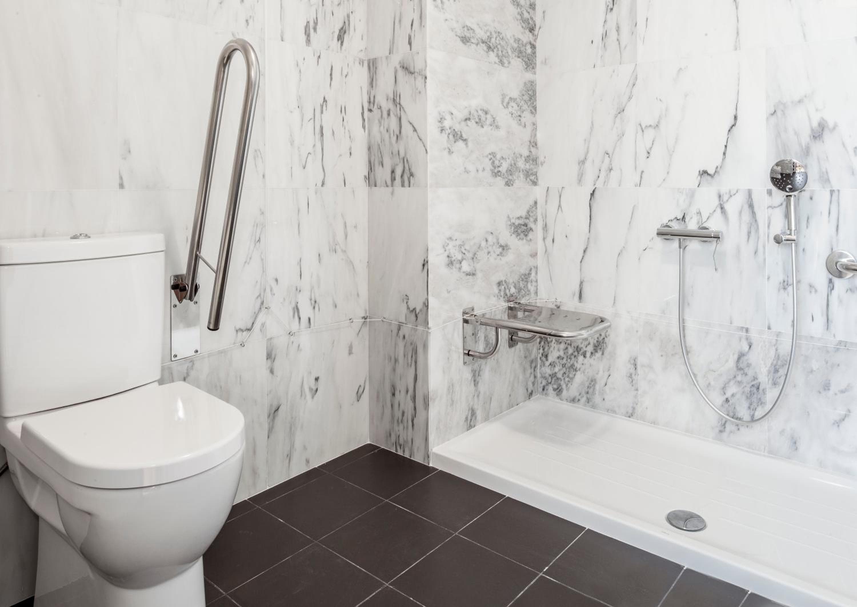 Luzeiros Suites — 25