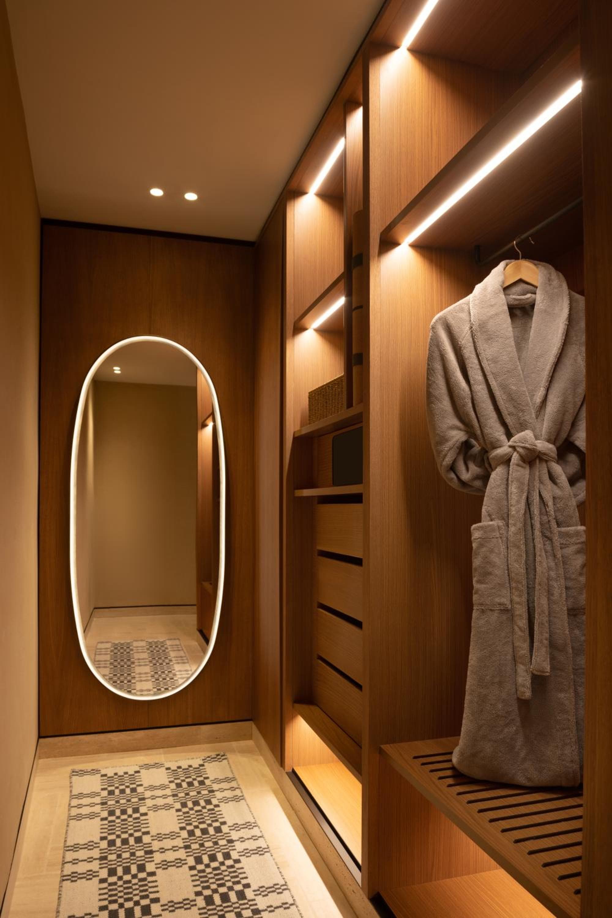 Six Senses Rom — 11