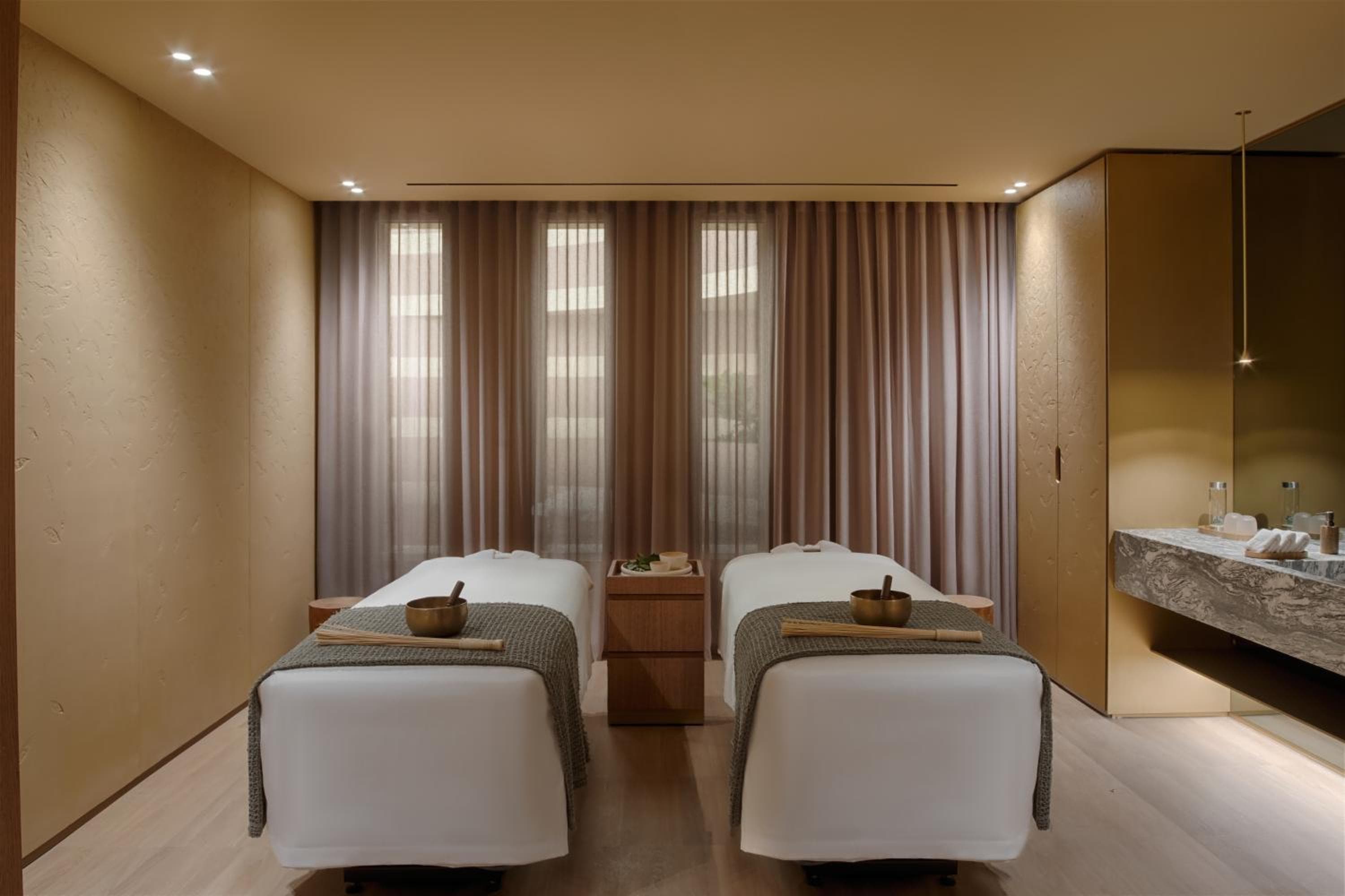 Six Senses Rom — 9