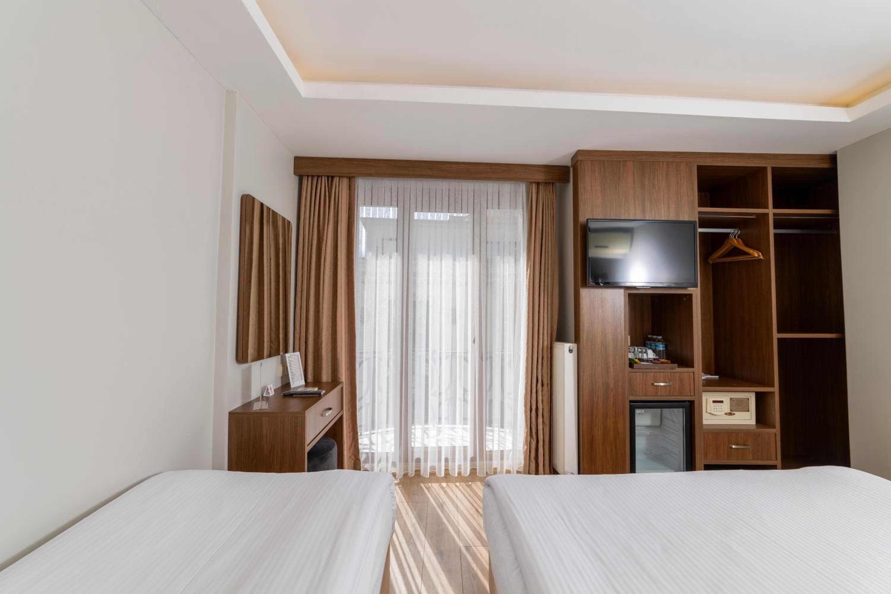 Hotel Tulipán Negro — 11