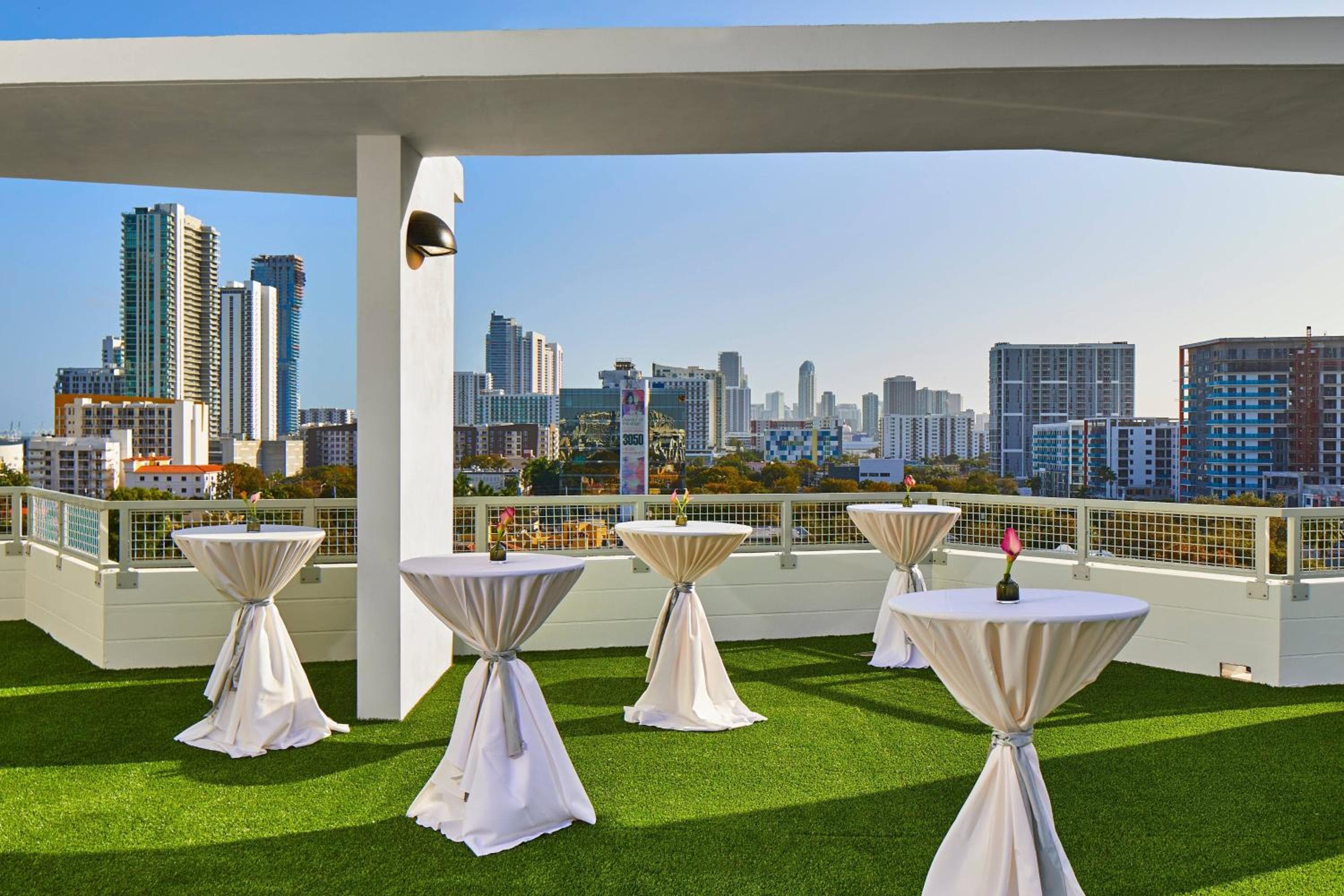 AC Hotel Miami Wynwood — 30