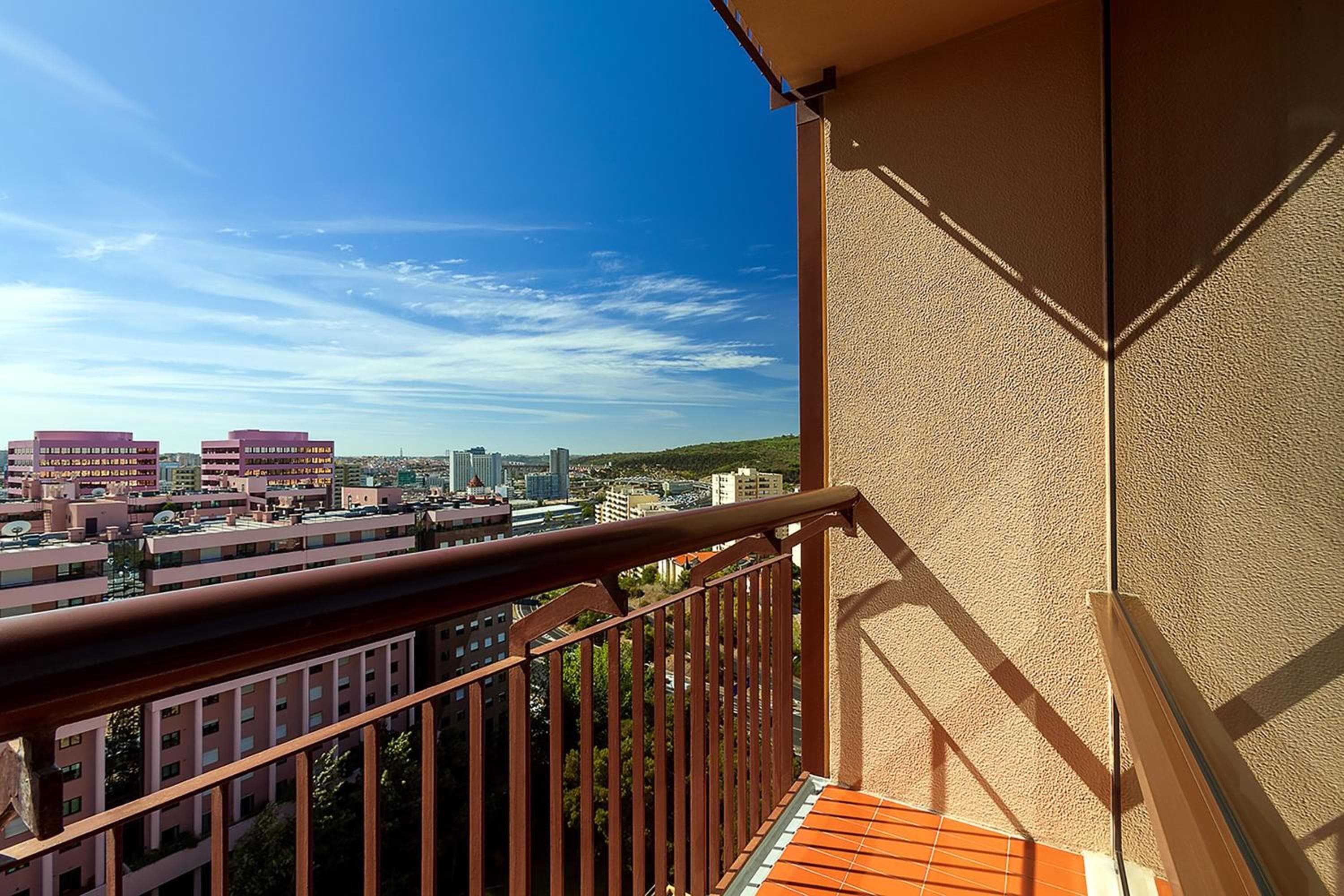 Lisbon Marriott Hotel — 12