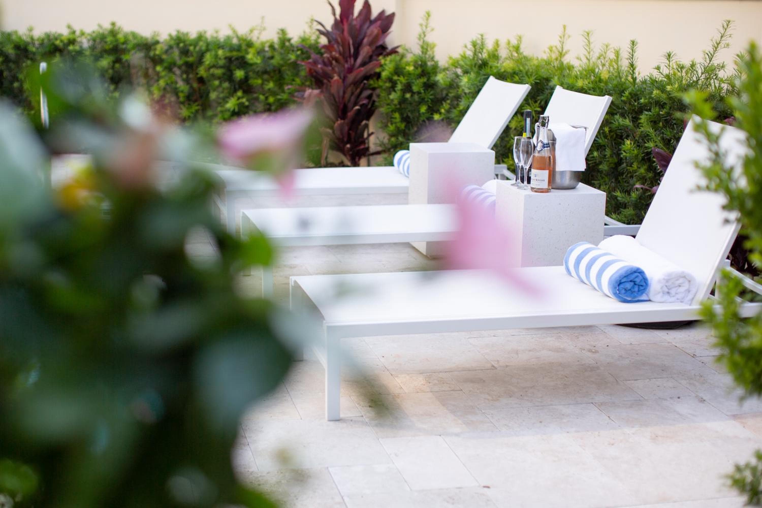 The Pillars Hotel & Club — 12