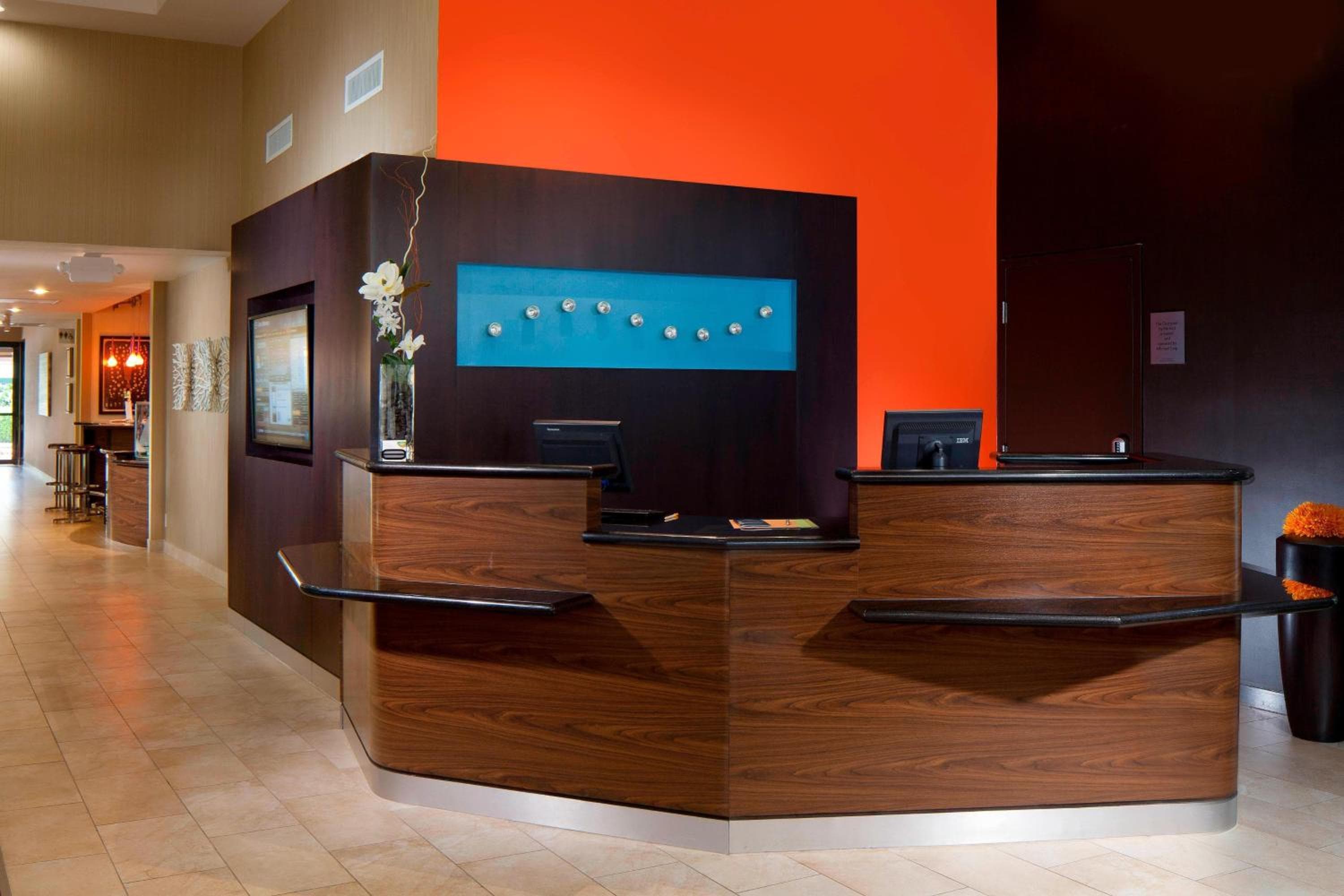 Courtyard by Marriott Fort Lauderdale East / Lauderdale-by-the-Sea — 4
