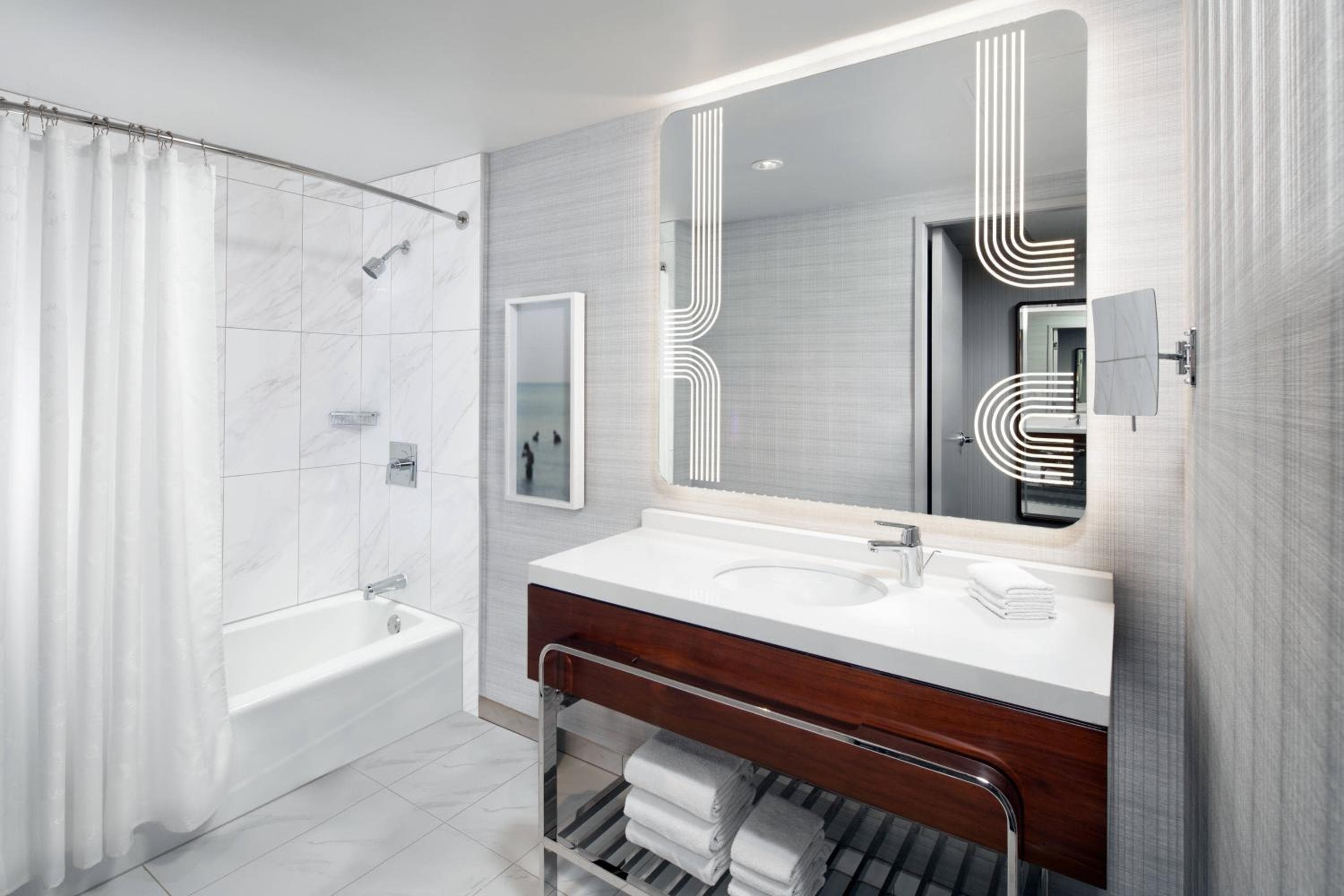Sheraton Grand Los Angeles — 21
